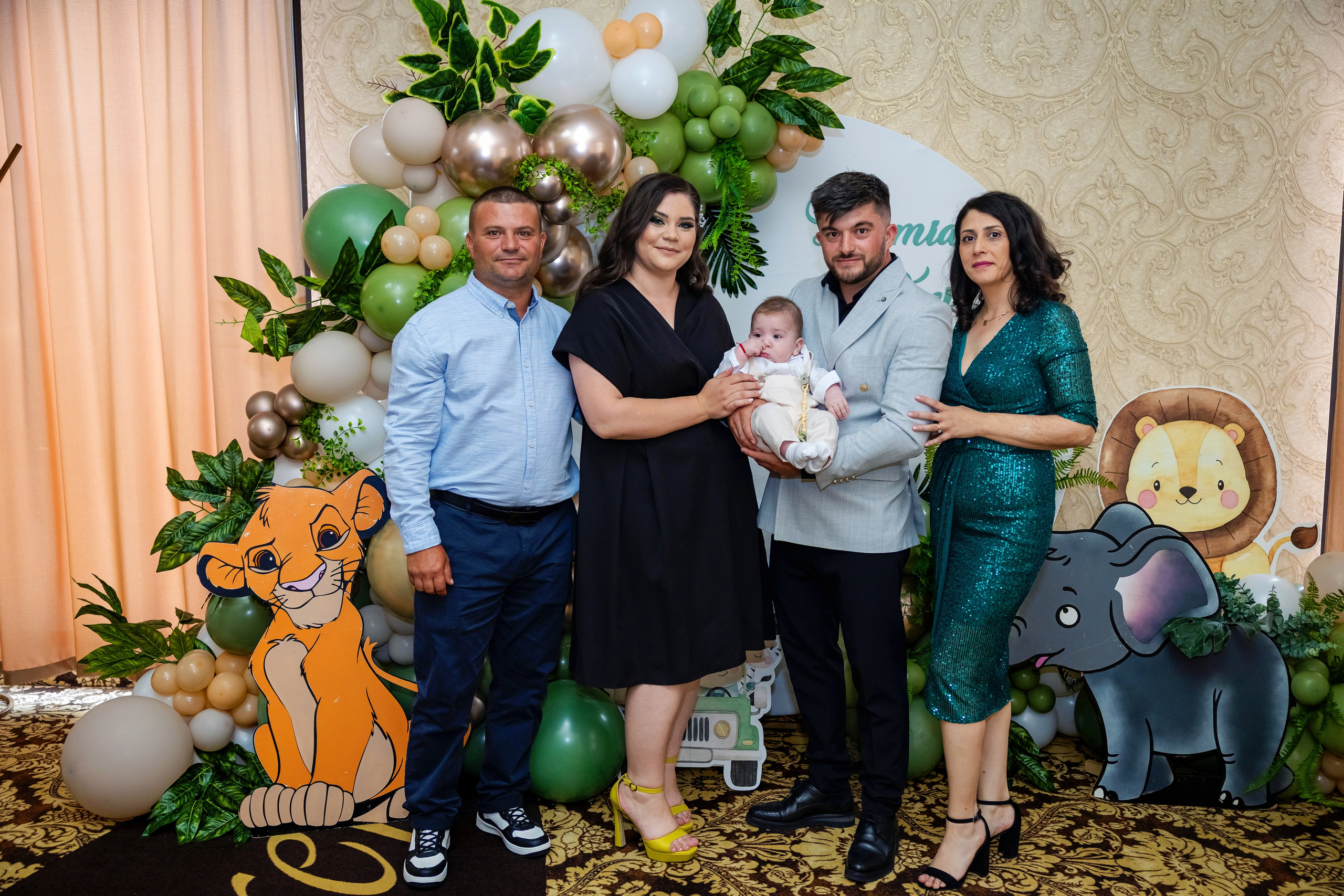 Andrei Damian. Moments By Gub