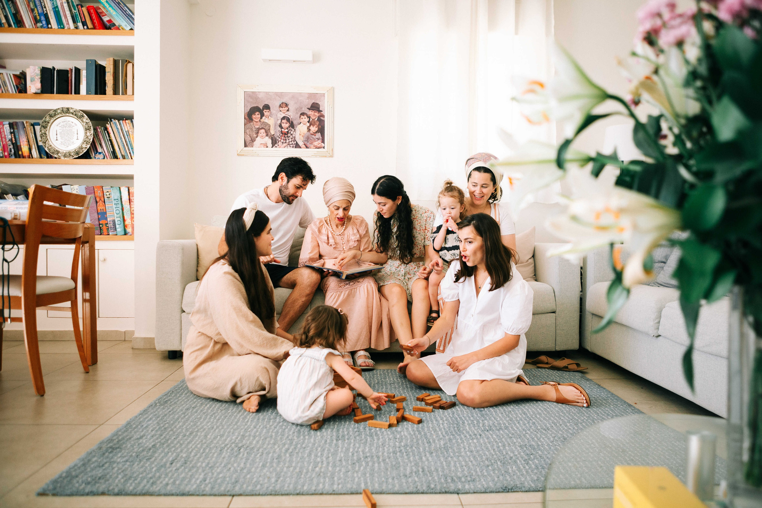 MAALE ADUMIM, HOME PHOTO SESSION + DESERT. Https://shi-photo.com/