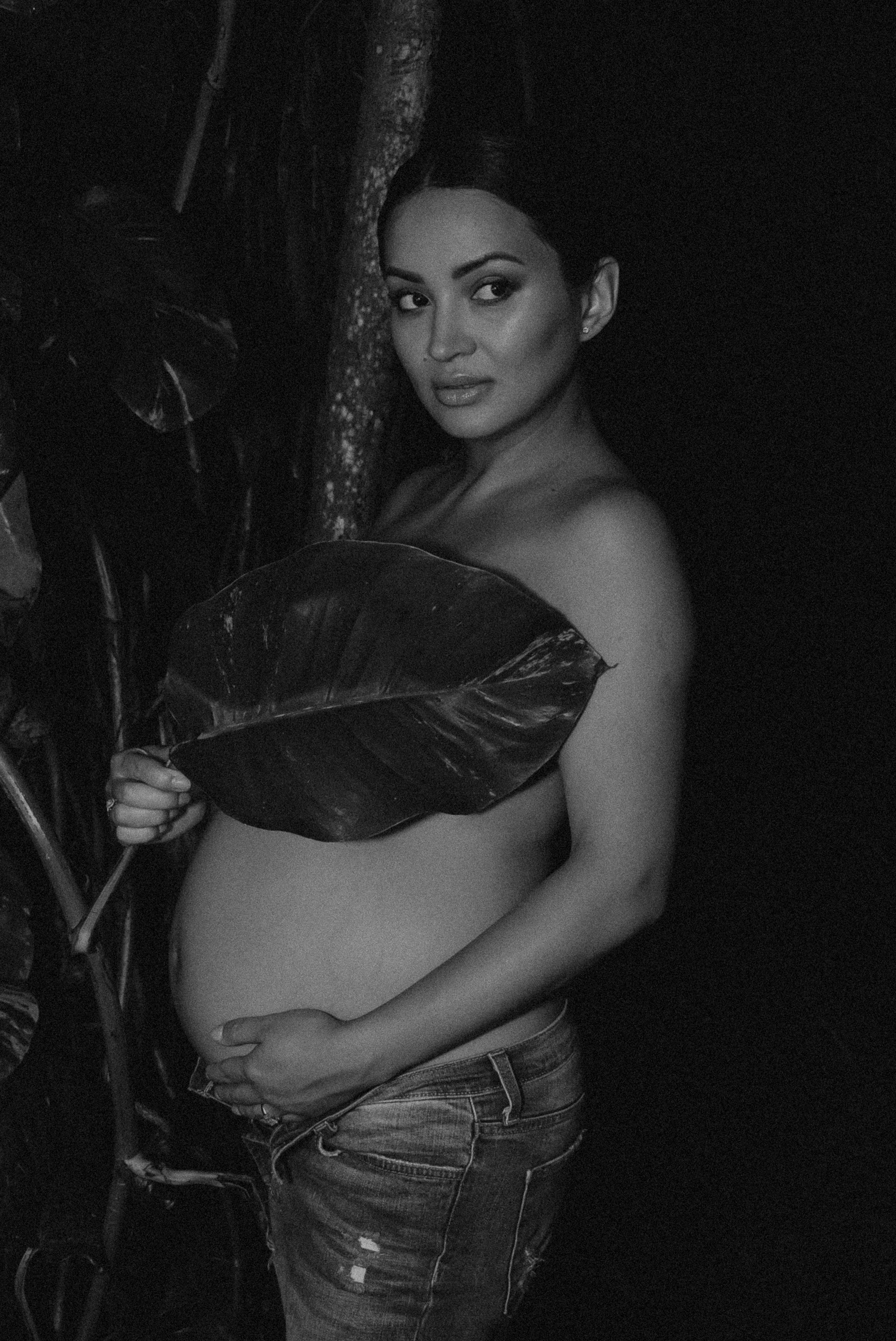 T | inner space. Portrait and Lifestyle Photographer in Miami | Anna Isaak