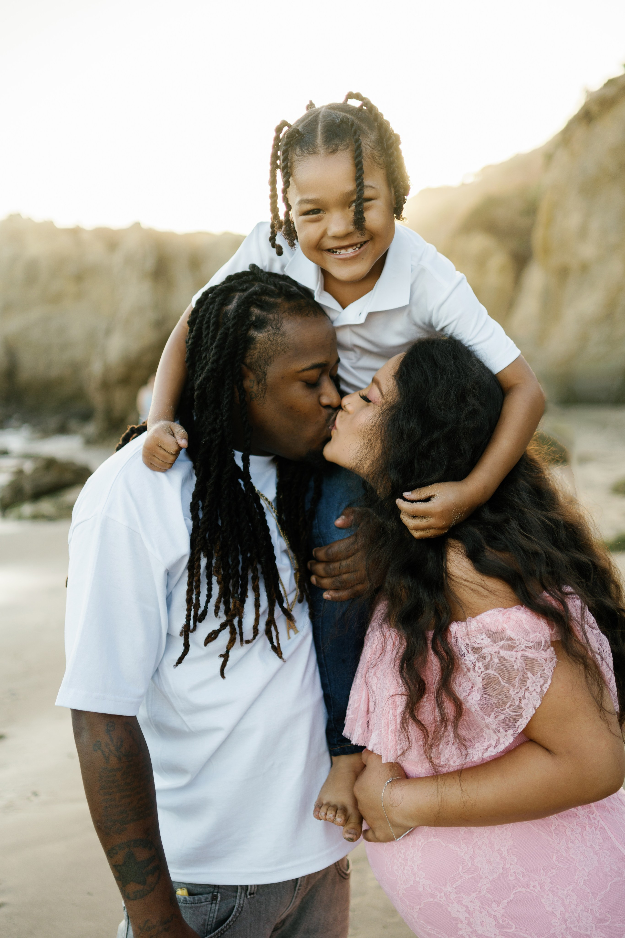 El Matador Beach Maternity Session. Wedding Photography & Videography Team in California, Los Angeles, San Francisco, San Diego and Travel