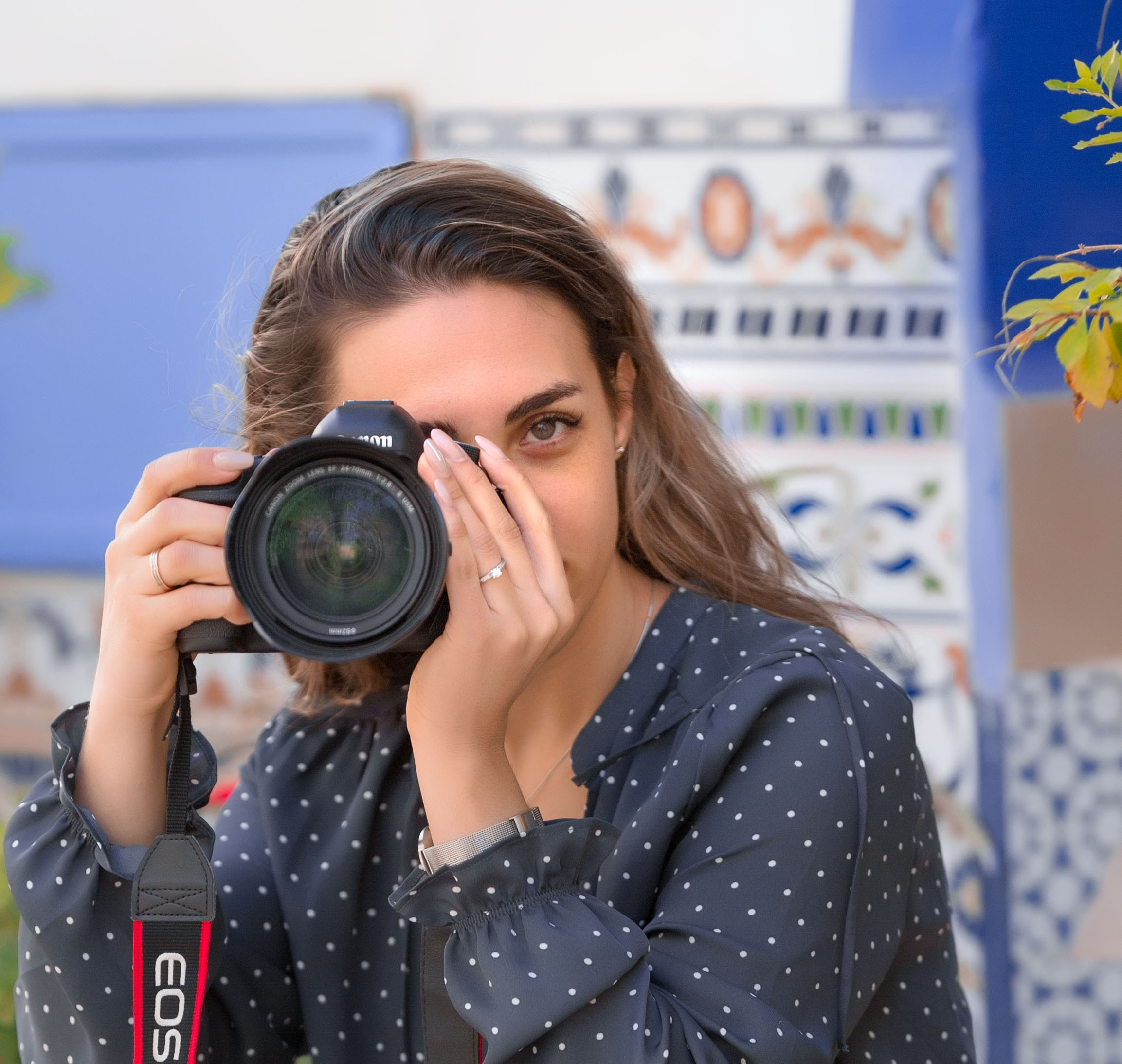 Contact. Family and real state photographer in Haugesund Dina Vikra