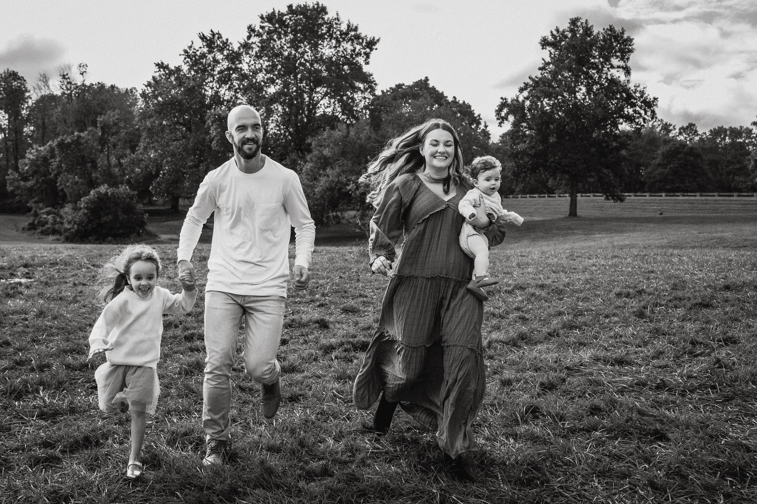 Outdoor Family Photography – Natural & Relaxed Portraits. Alisa Tant — Family and newborn photographer Bucks County, Montgomery county, Philadelphia, NJ