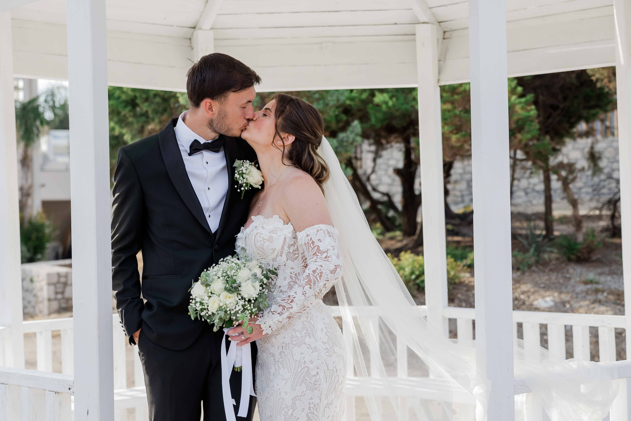 | Joe & Georgia |. Photography in Rhodes