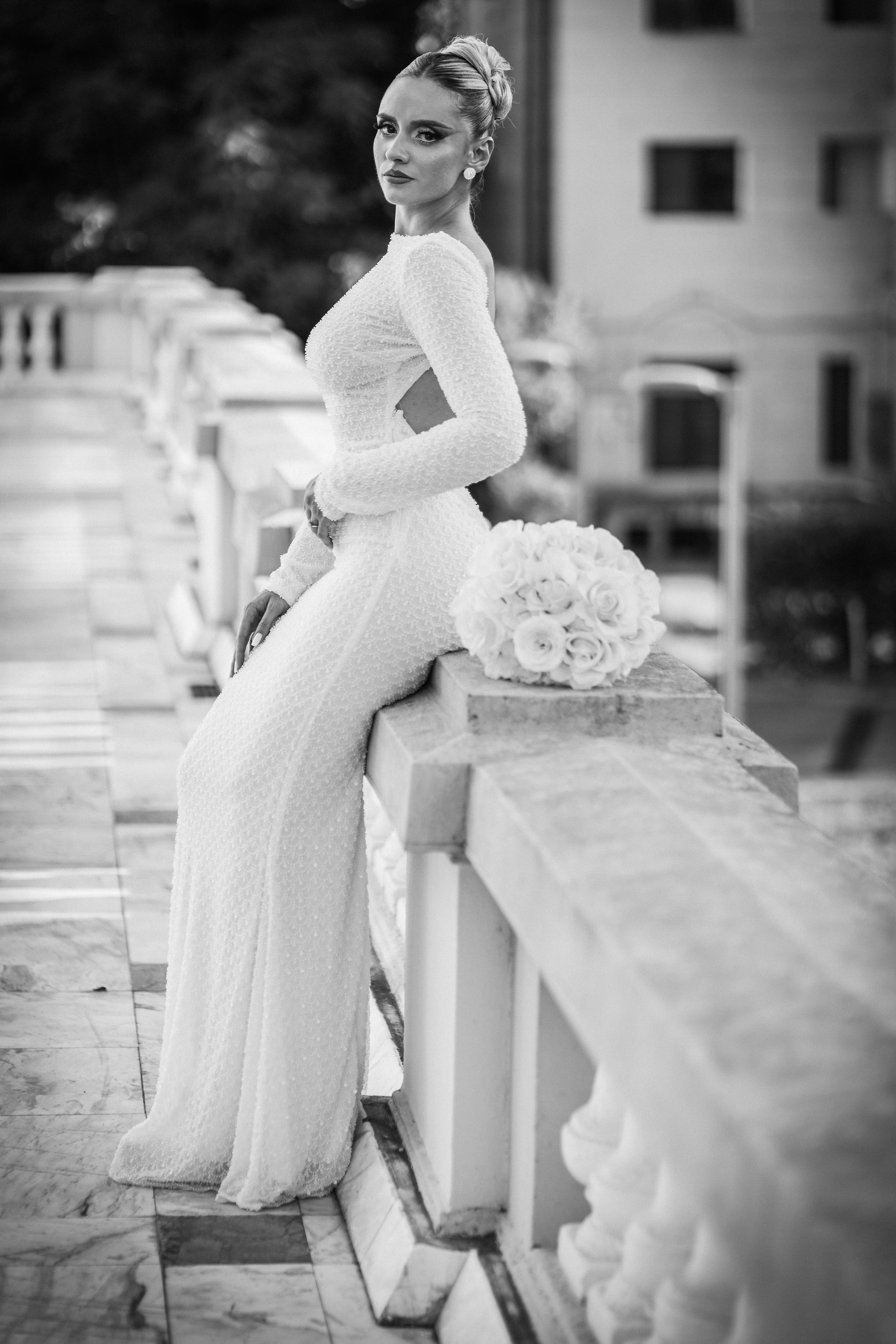 Cununia civilă a lui Tudor și Mădălina – eleganță, emoție și lumină. Event, portrait, and lifestyle photographer