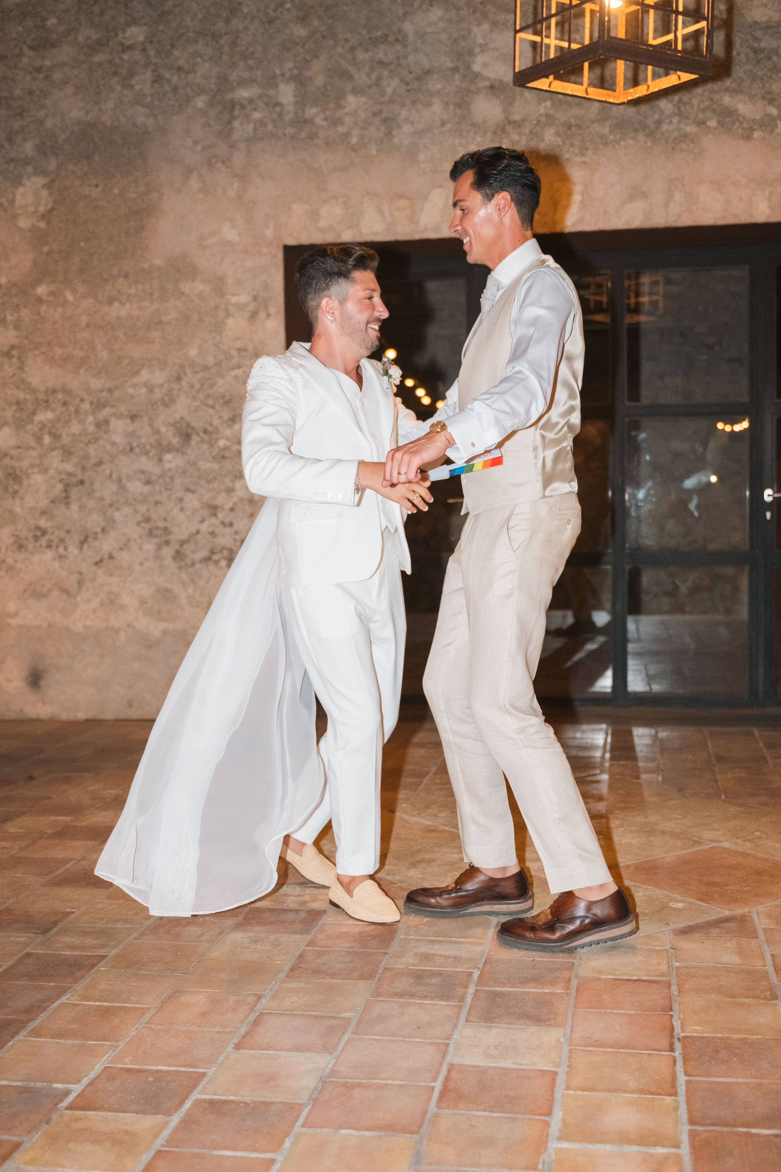 Artur&Mikel. Mallorca Weddings & Family – Natural & Emotional Photography