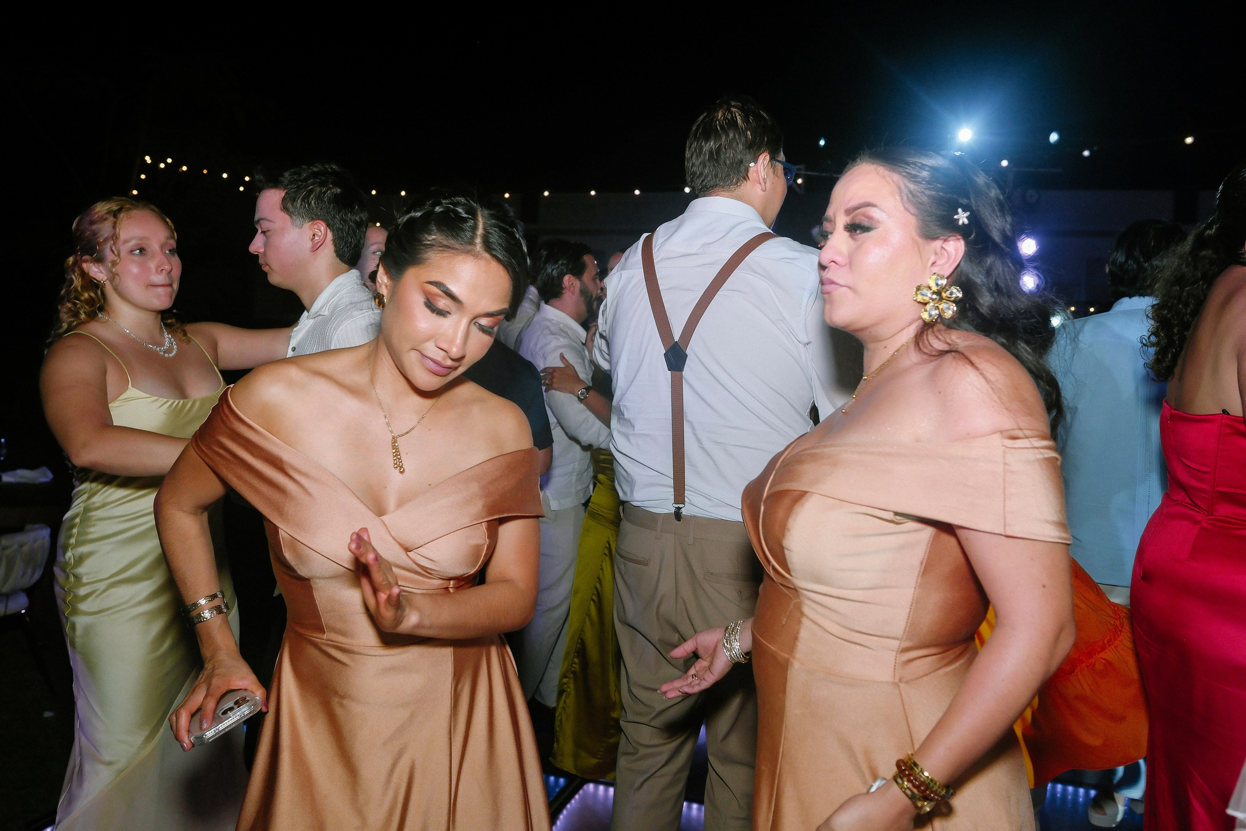 Ney & Cris / Acapulco. Wedding and family photographer in Mexico City