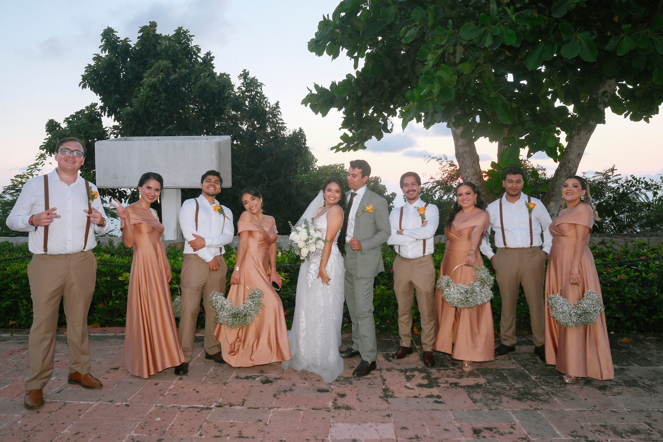 Ney & Cris / Acapulco. Wedding and family photographer in Mexico City