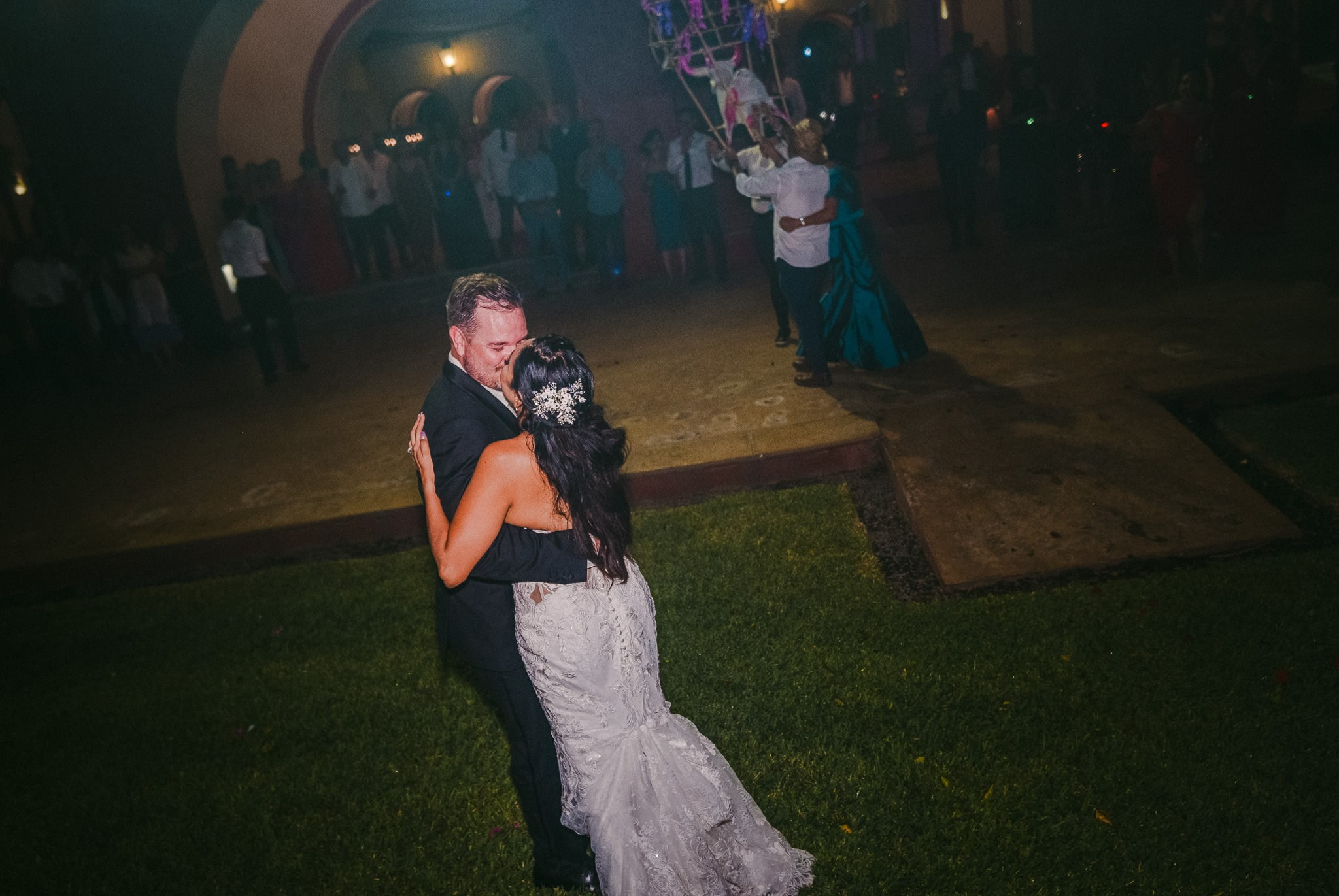 Yuri & Rob. Wedding and family photographer in Mexico City