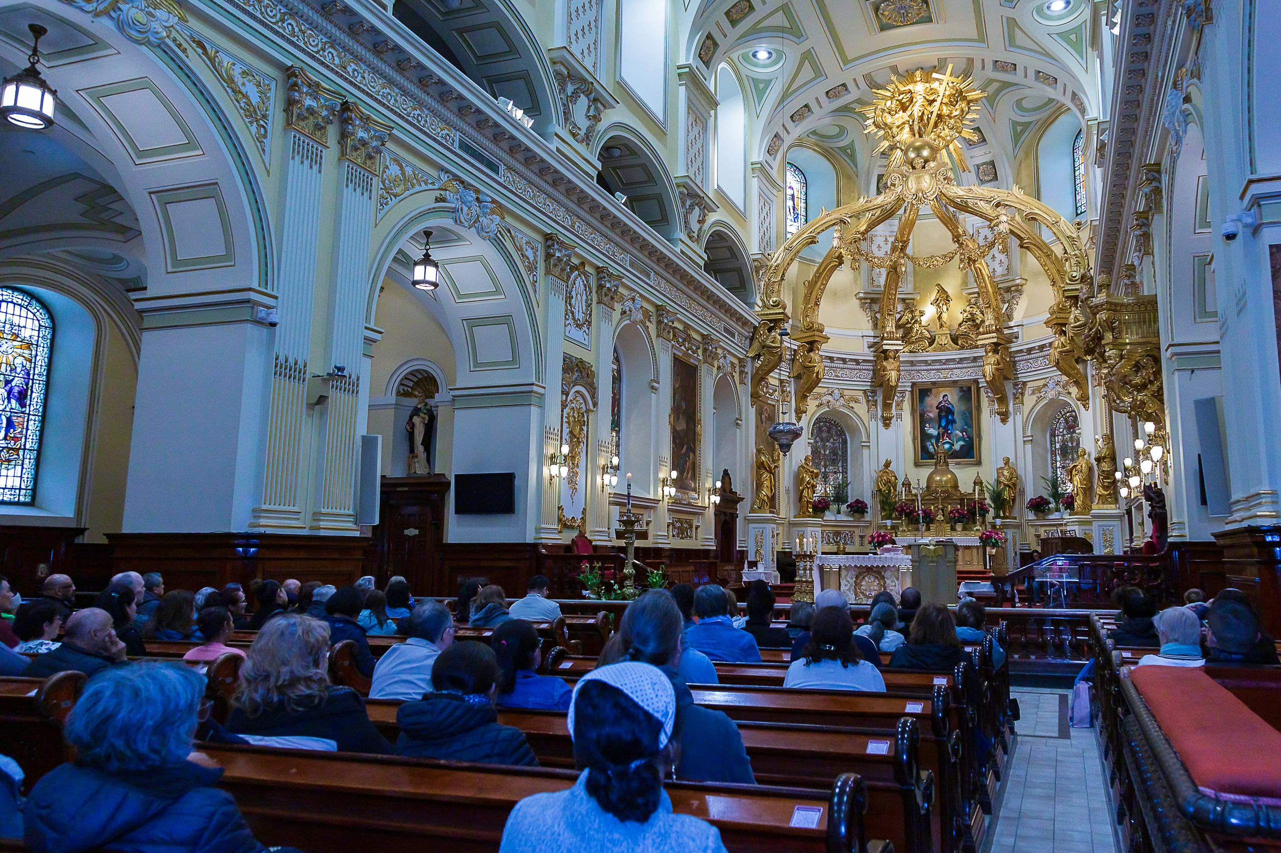 Sainte Anne de Beaupre et Quebec. Studioplaza8