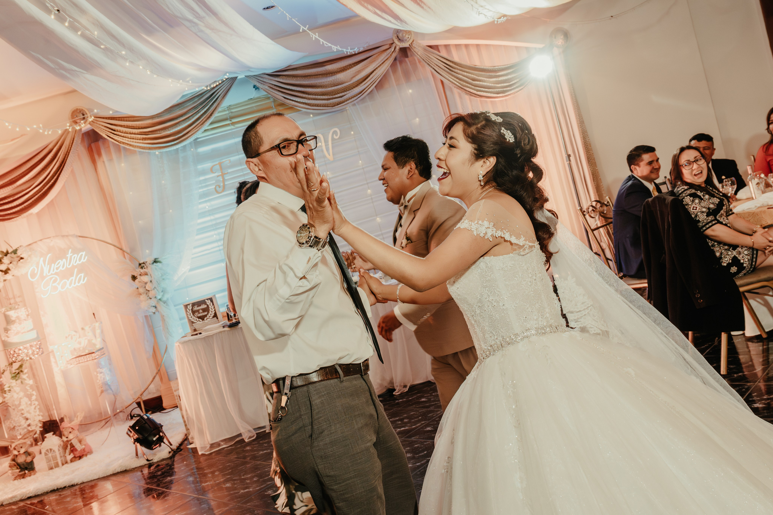 VANESSA + FRANKLIN BODA RELIGIOSA. Studio KVTA | Fotografía y Video de Bodas en Arequipa