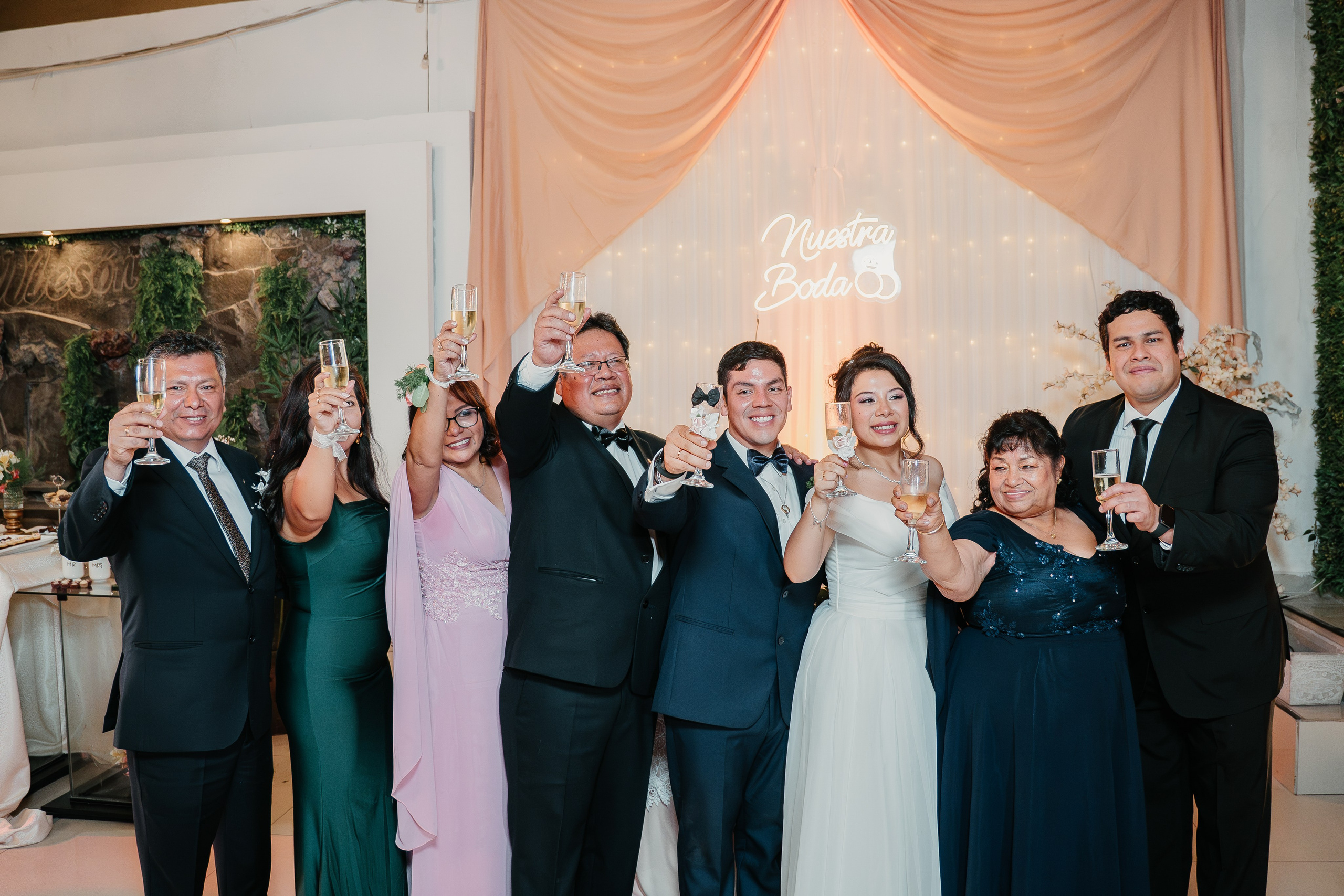 ALEJANDRA + RODRIGO BODA RELIGIOSA. Studio KVTA | Fotografía y Video de Bodas en Arequipa