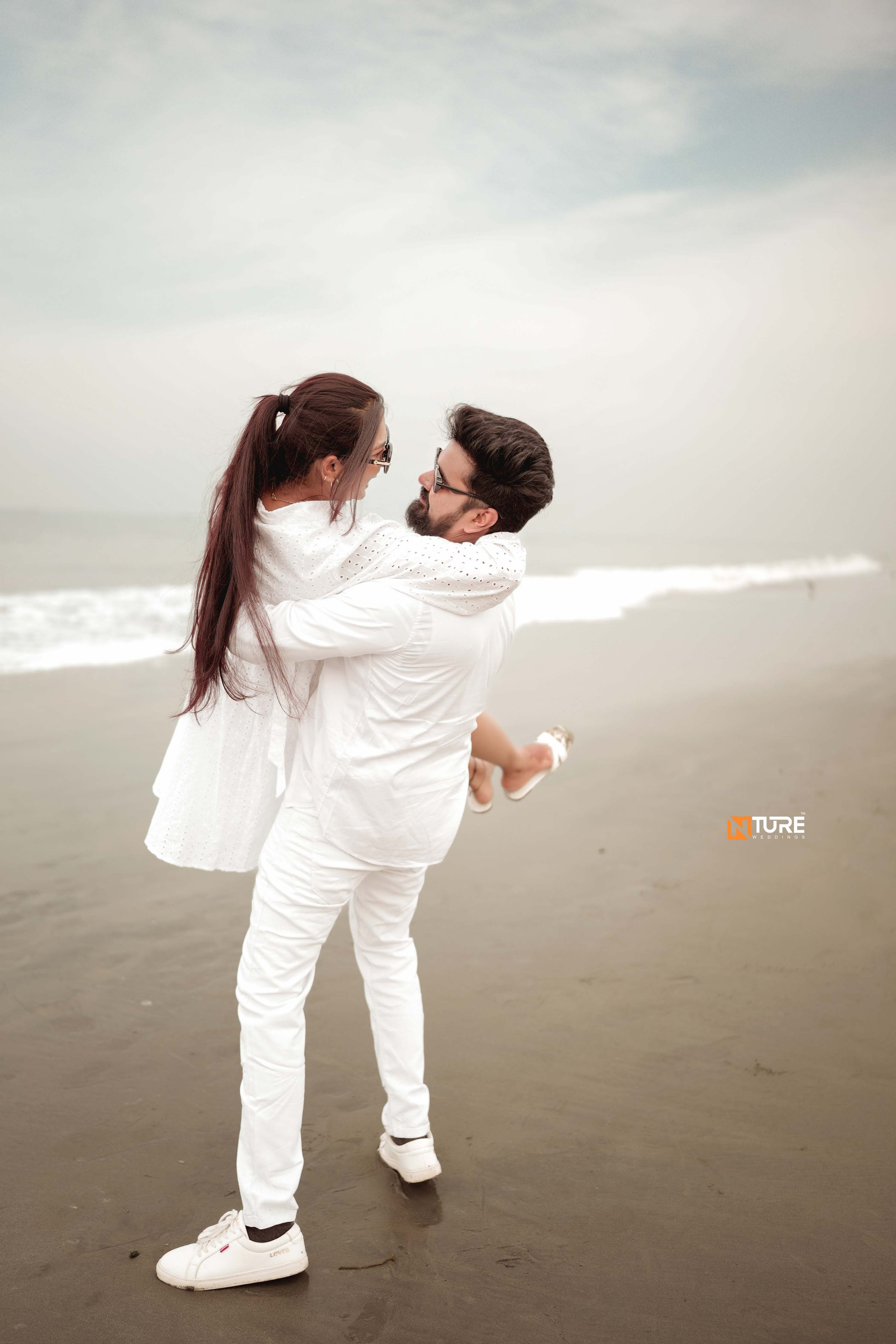 PHOTOS. NTURE WEDDING