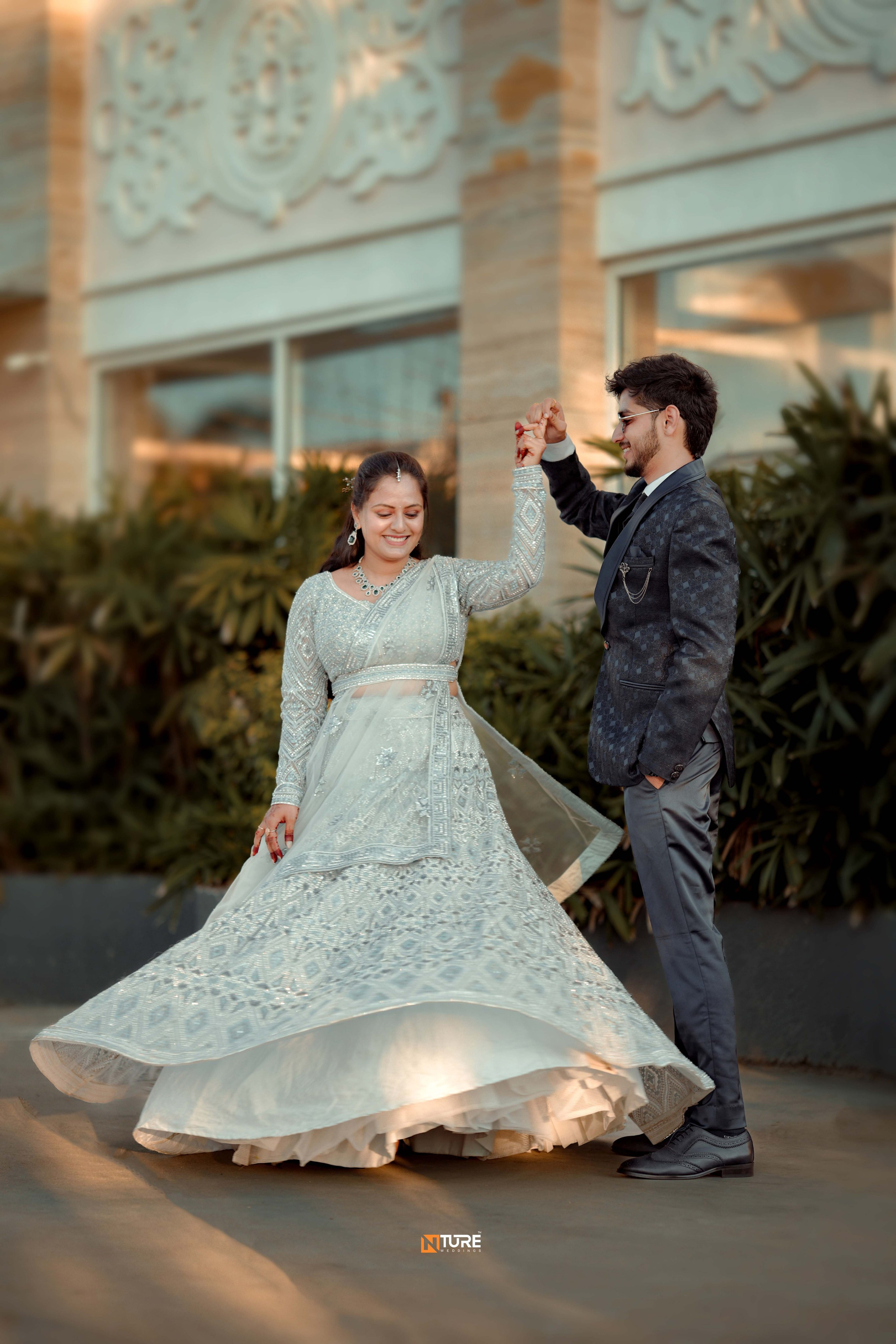 PHOTOS. NTURE WEDDING