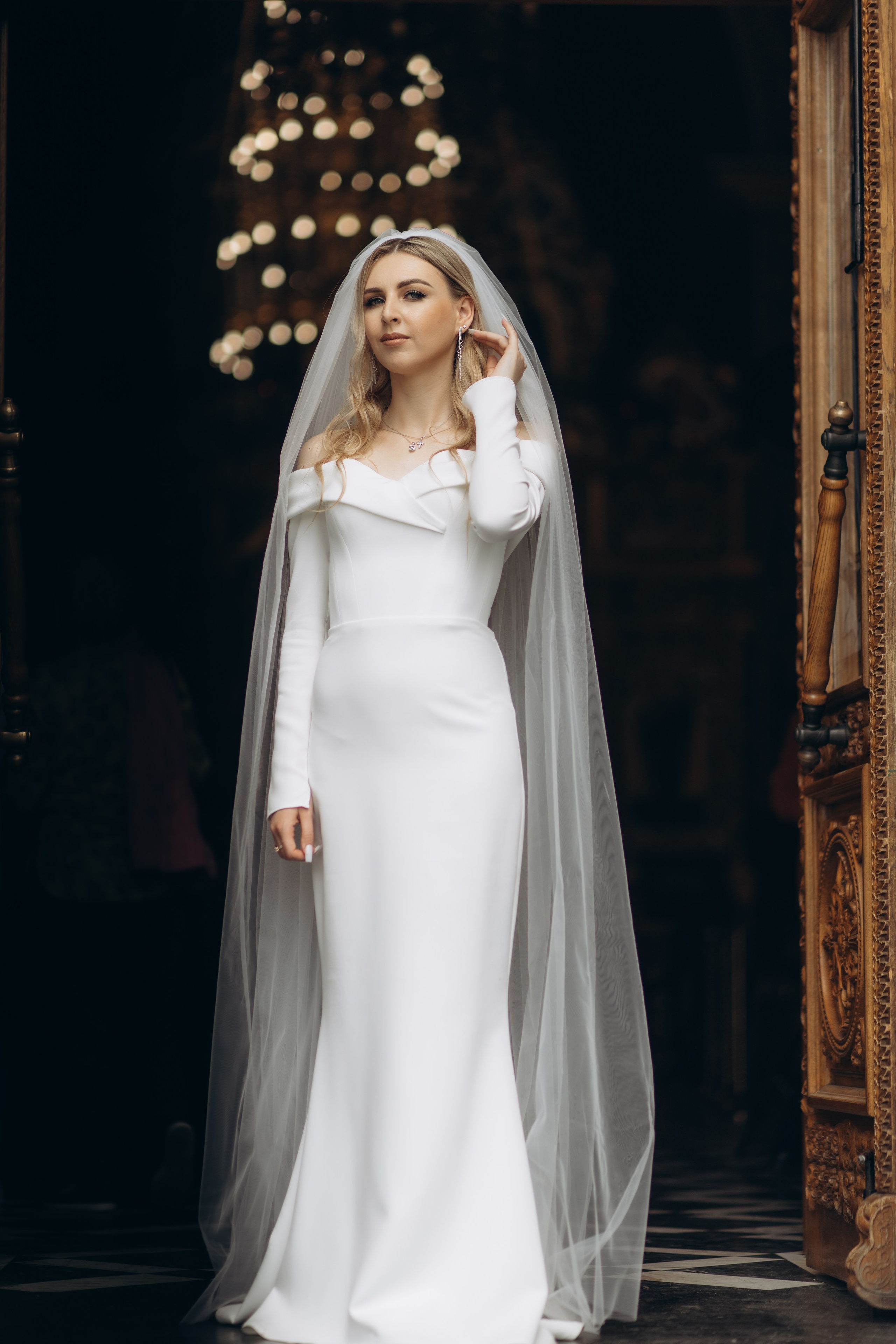 Nikolly & Constantin. Home