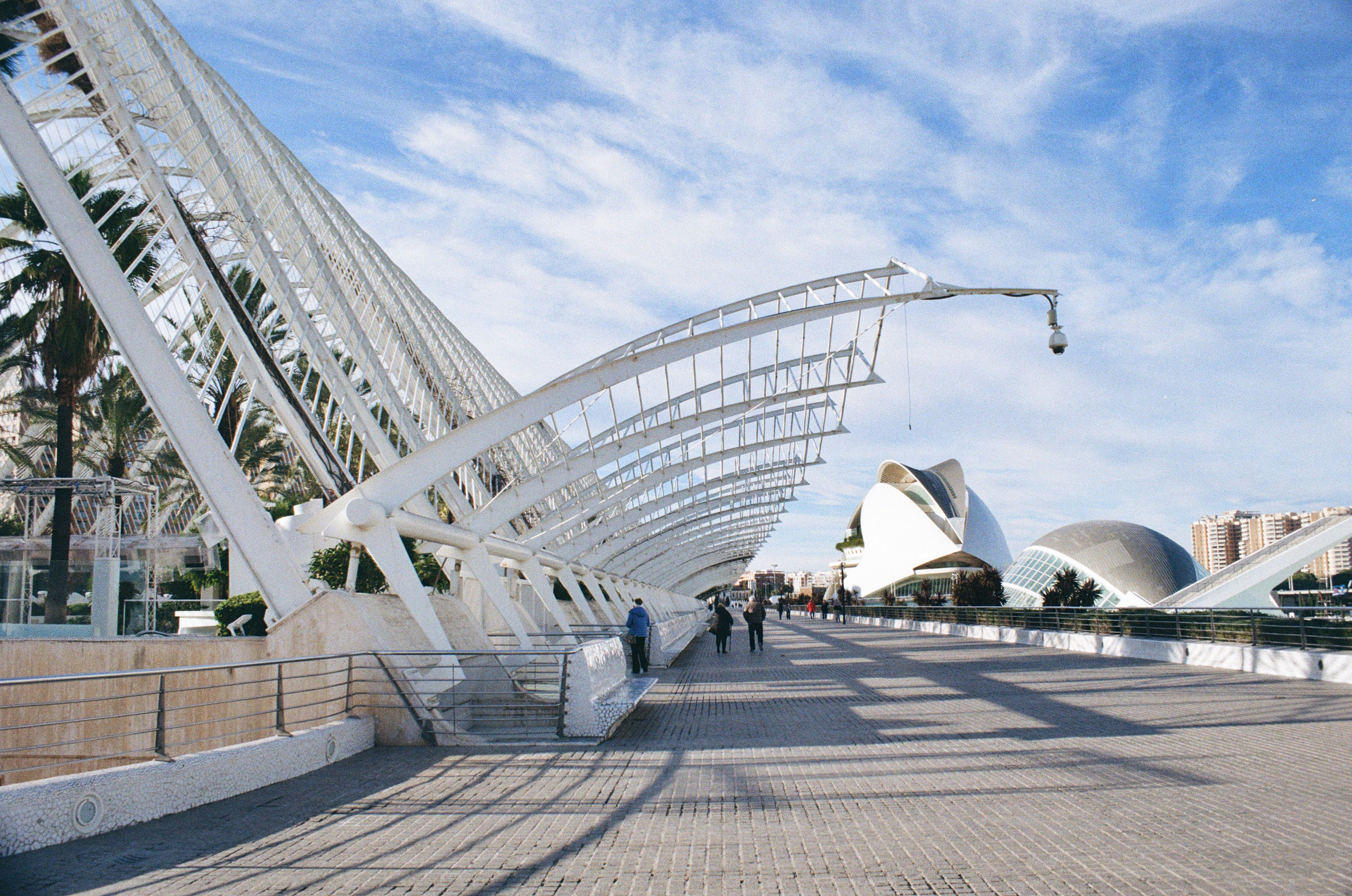 Valencia — Ein fotografischer Spaziergang durch Licht und Weite. Hochzeitsgeschichten – Professionelle Hochzeitsfotografie & Videografie in Deutschland, Italien, Spanien und ganz Europa