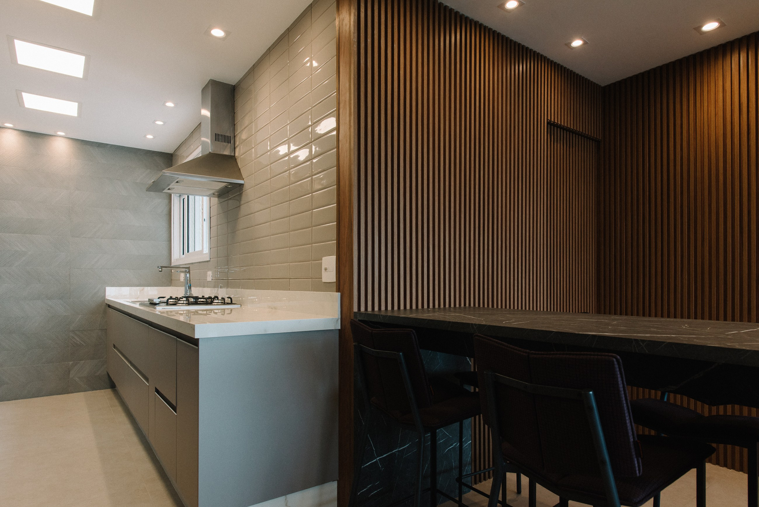 Luara Kuhn. 78 Imagens