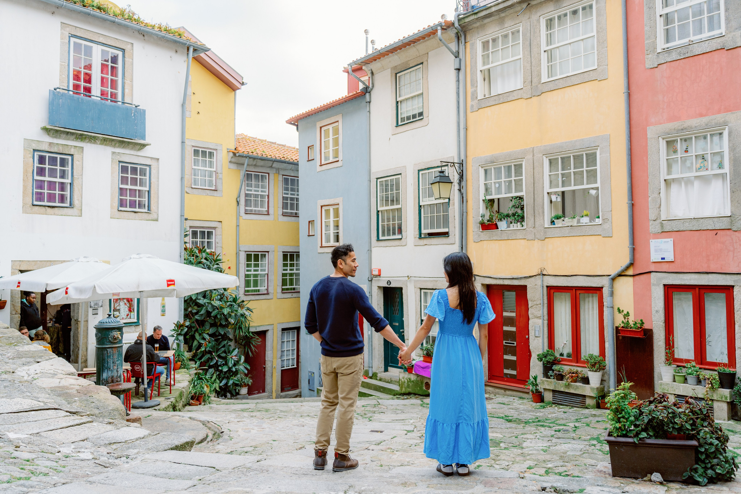 Michele & Darar in Porto. Porto Travel Photographer | Couples & Vacation Photos in Portugal — WePortugal