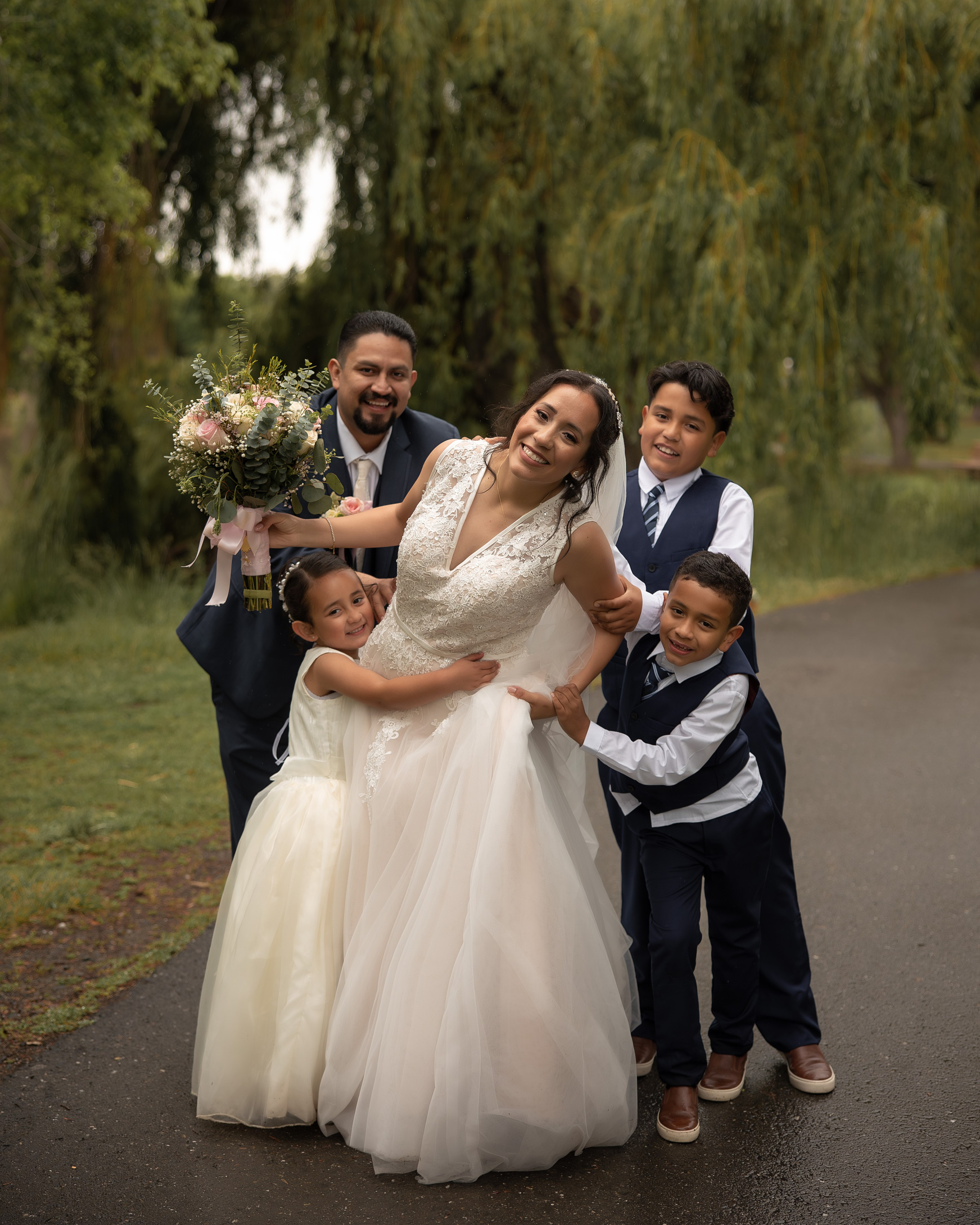 WEDDING PHOTOGRAPHY. Couples & Families photographer in Bay Area, San Jose, California