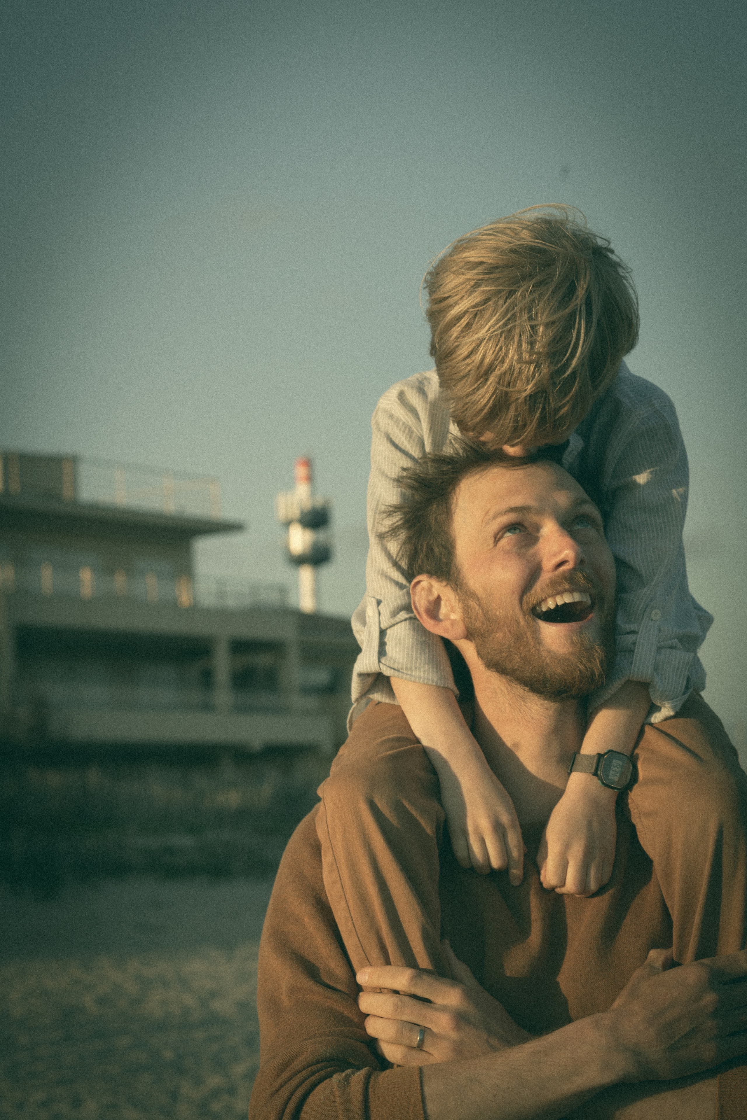 Memories. Histoires d’amour, séances photos de famille et de mariage en France