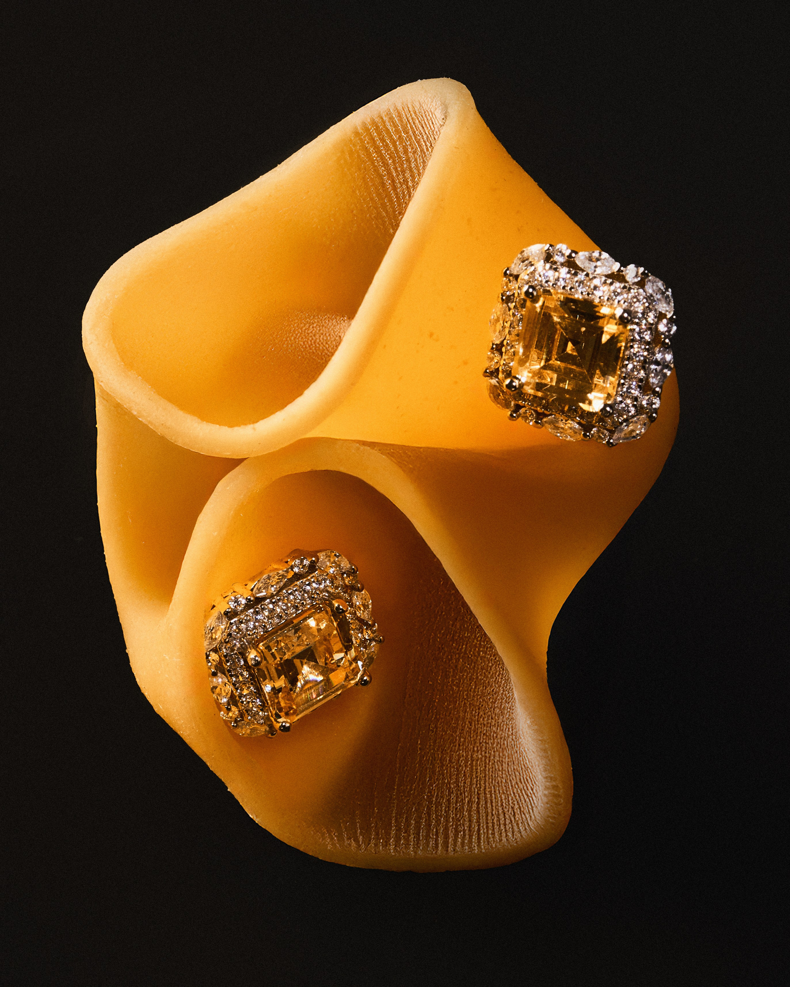 Fashion & Product. Photographer and videographer for business in Tbilisi Catrine Poznyak