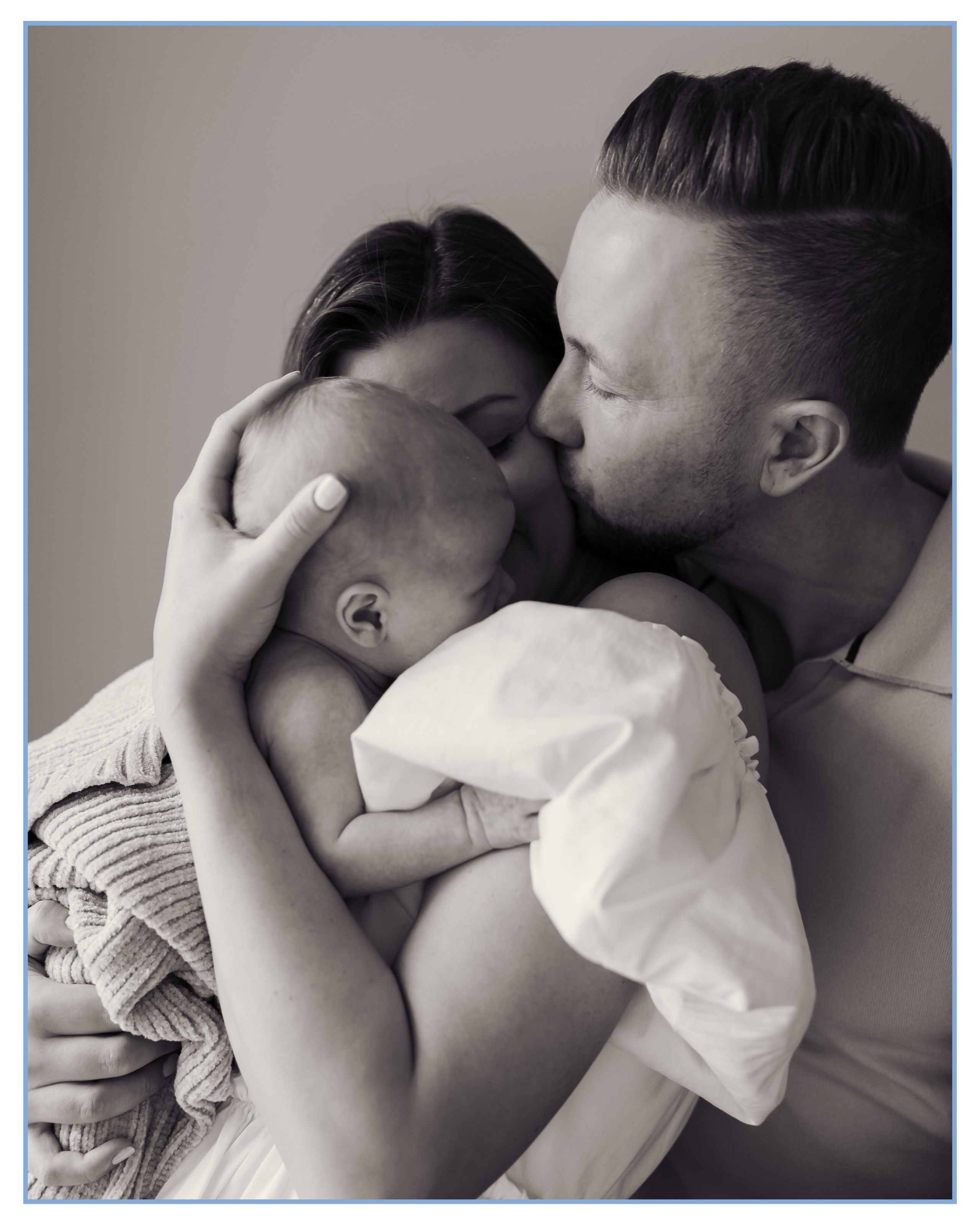 Welcome to the World. Dash_photopic.I’m Daria New York based photographer