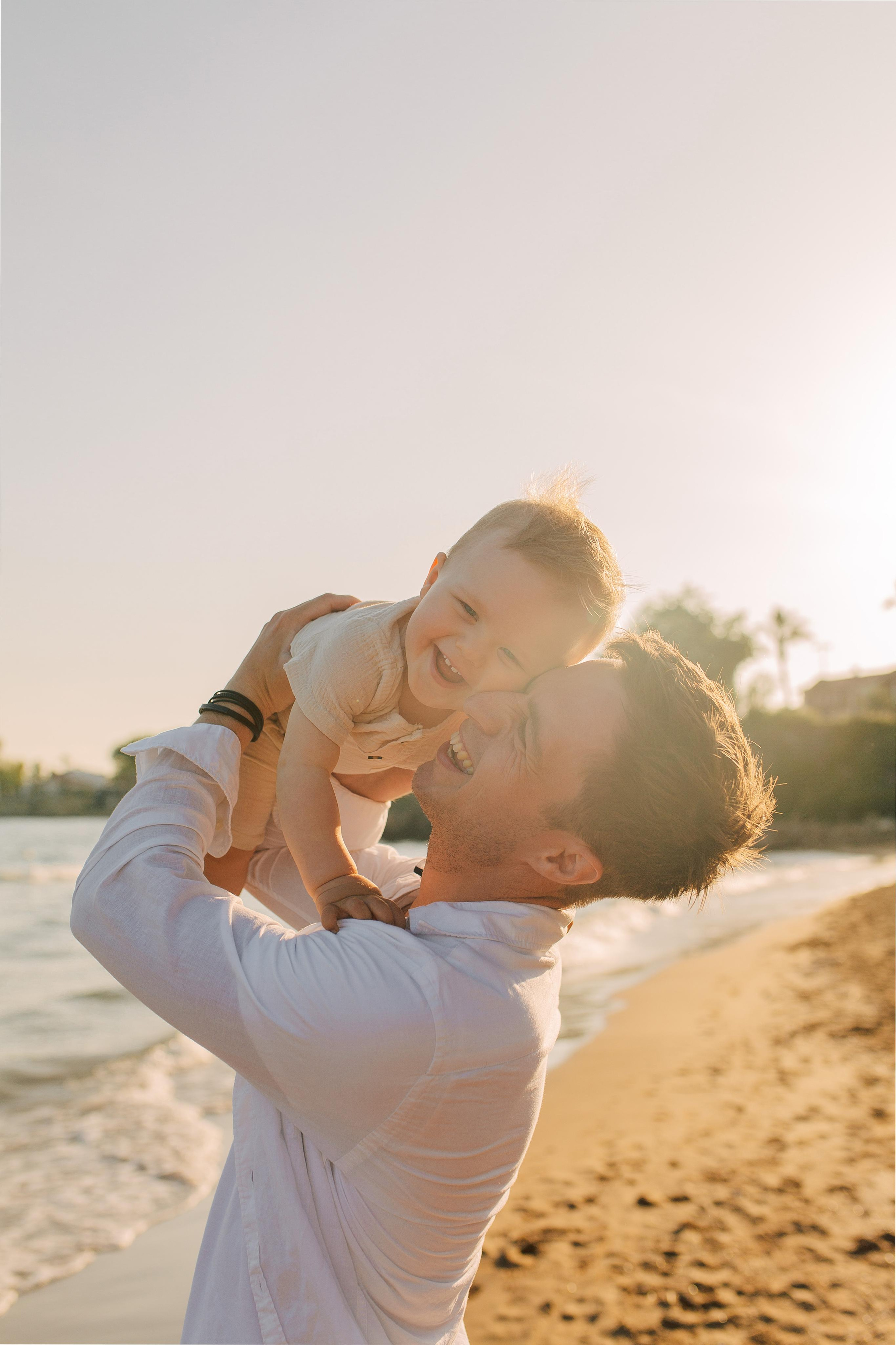 .Пляж. Закат.Семейная фотосессия на пляже в Сиде на закате. Фотограф в Алании в Турции, Аланья, Сиде, Белек, Анталия, Кемер, Конаклы, Окурджалар. Фотосъемки в Алании. Фотосессия в Алания.Алсу Девели