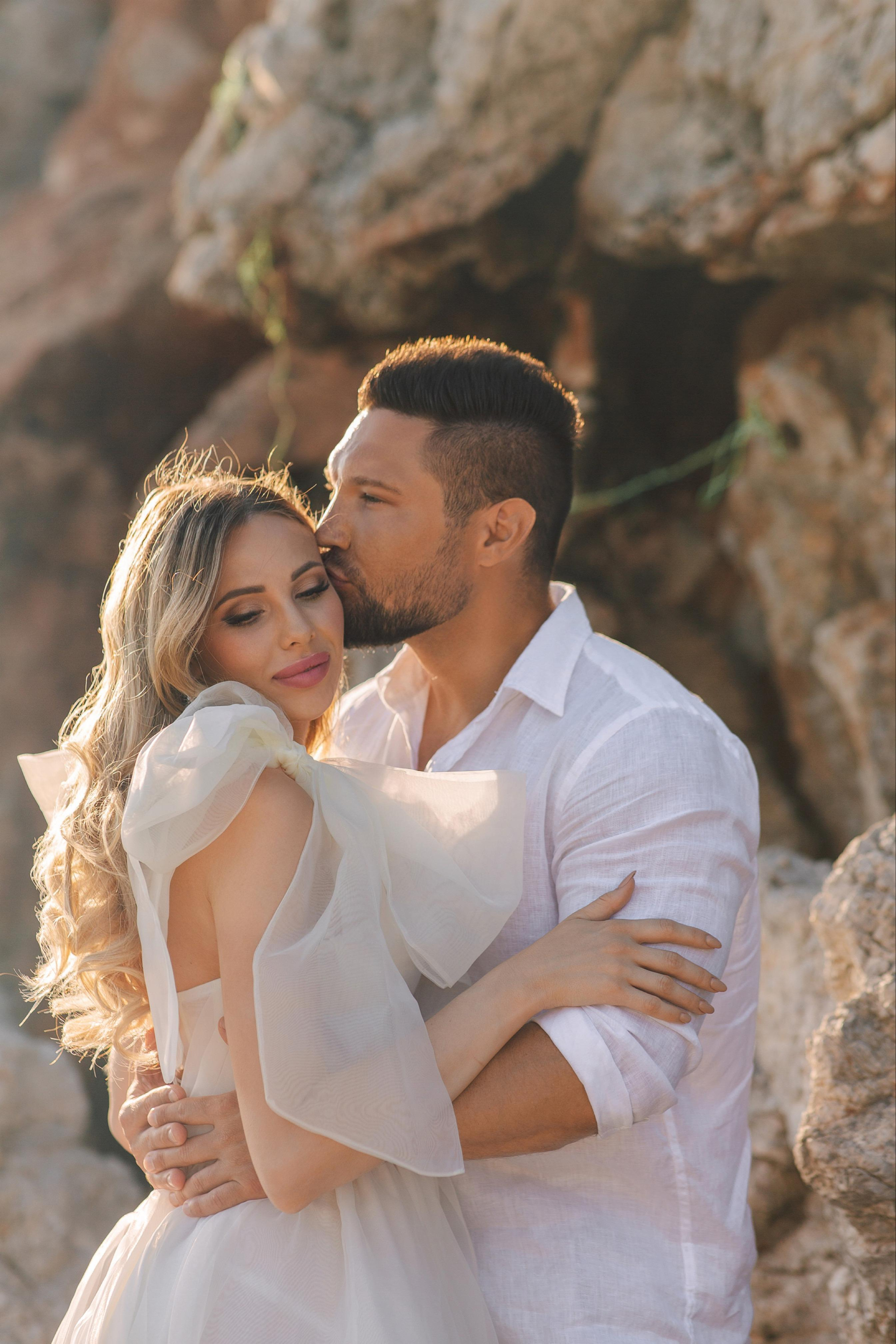 Sunset Wedding Photography on Cleopatra Beach | Alsu Develi. Professional Photographer in Alanya, Side, Belek, Antalya. Turkiye