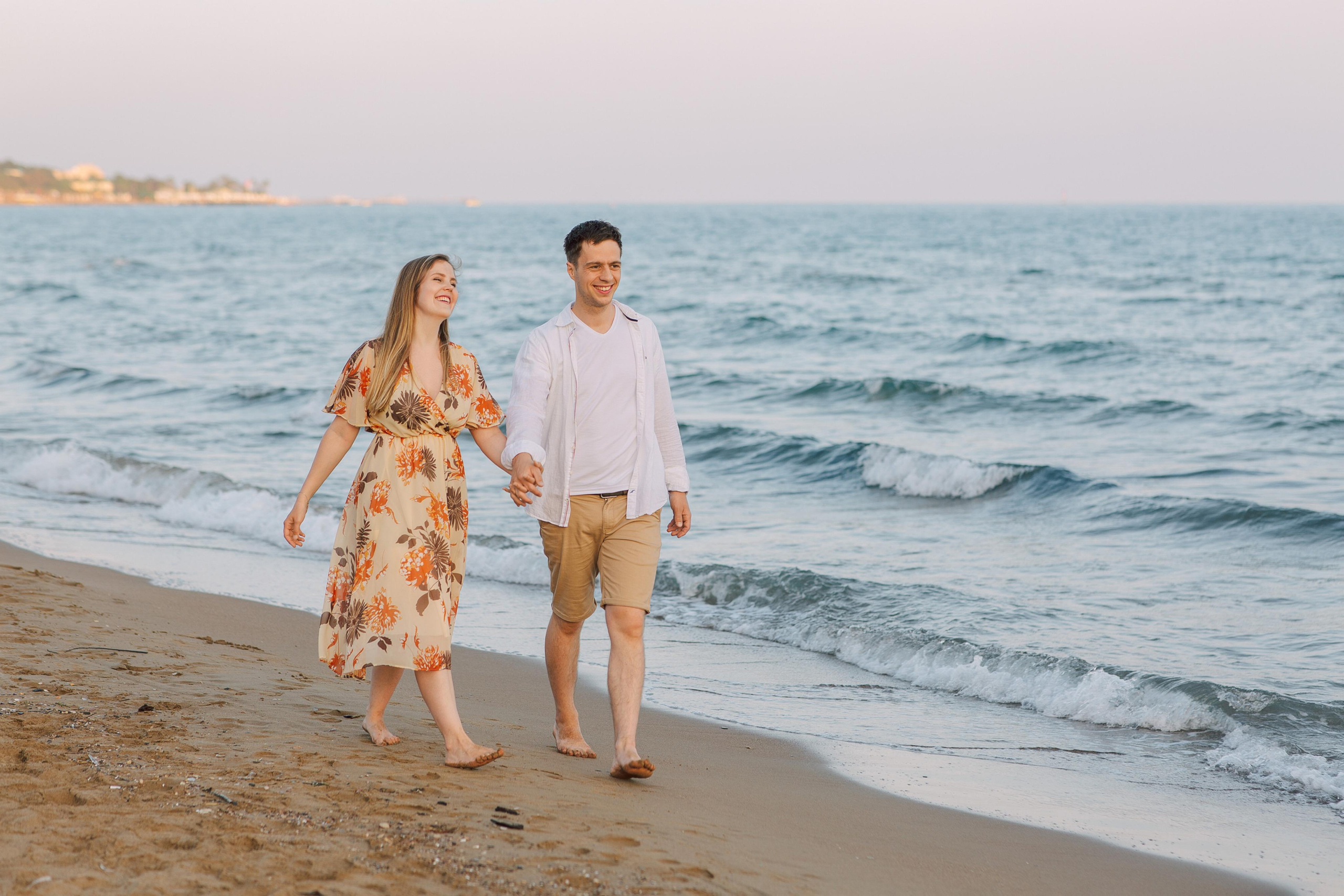.Пляж. Закат.Семейная фотосессия на пляже в Сиде на закате. Фотограф в Алании в Турции, Аланья, Сиде, Белек, Анталия, Кемер, Конаклы, Окурджалар. Фотосъемки в Алании. Фотосессия в Алания.Алсу Девели