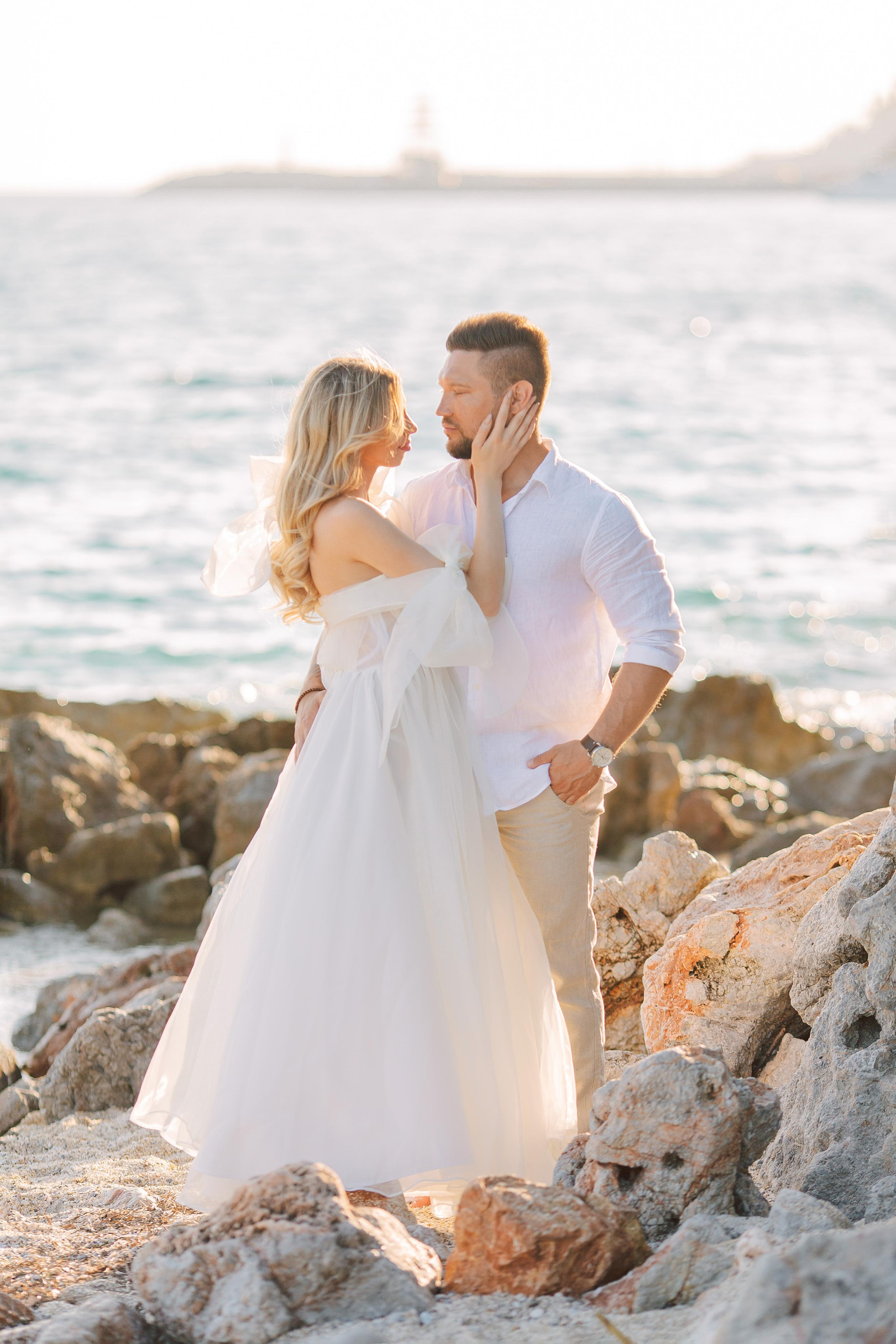 Sunset Wedding Photography on Cleopatra Beach | Alsu Develi. Professional Photographer in Alanya, Side, Belek, Antalya. Turkiye
