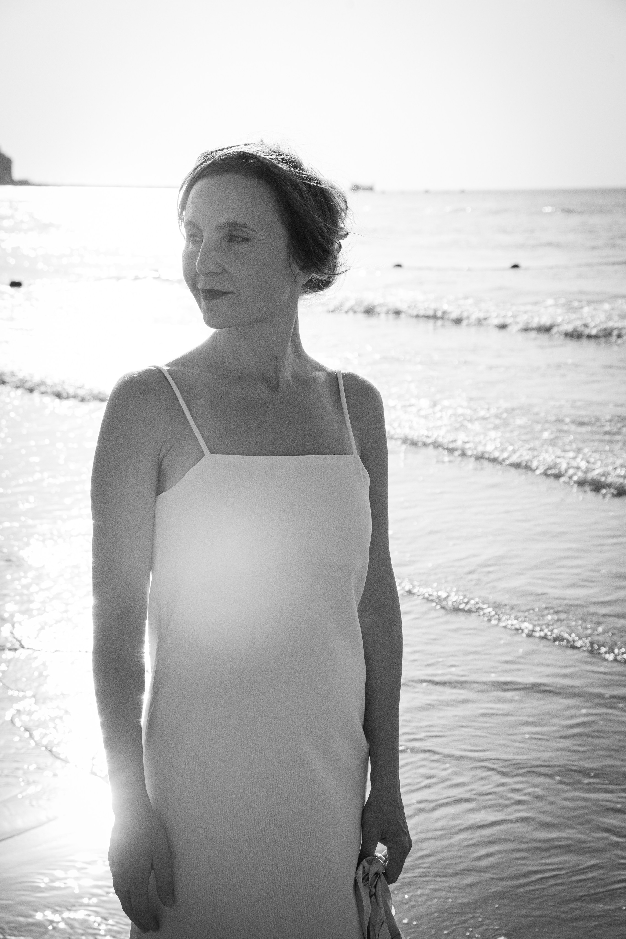 Yudith, Tel Aviv, Beach, November 2025. Divignbytehilah.com