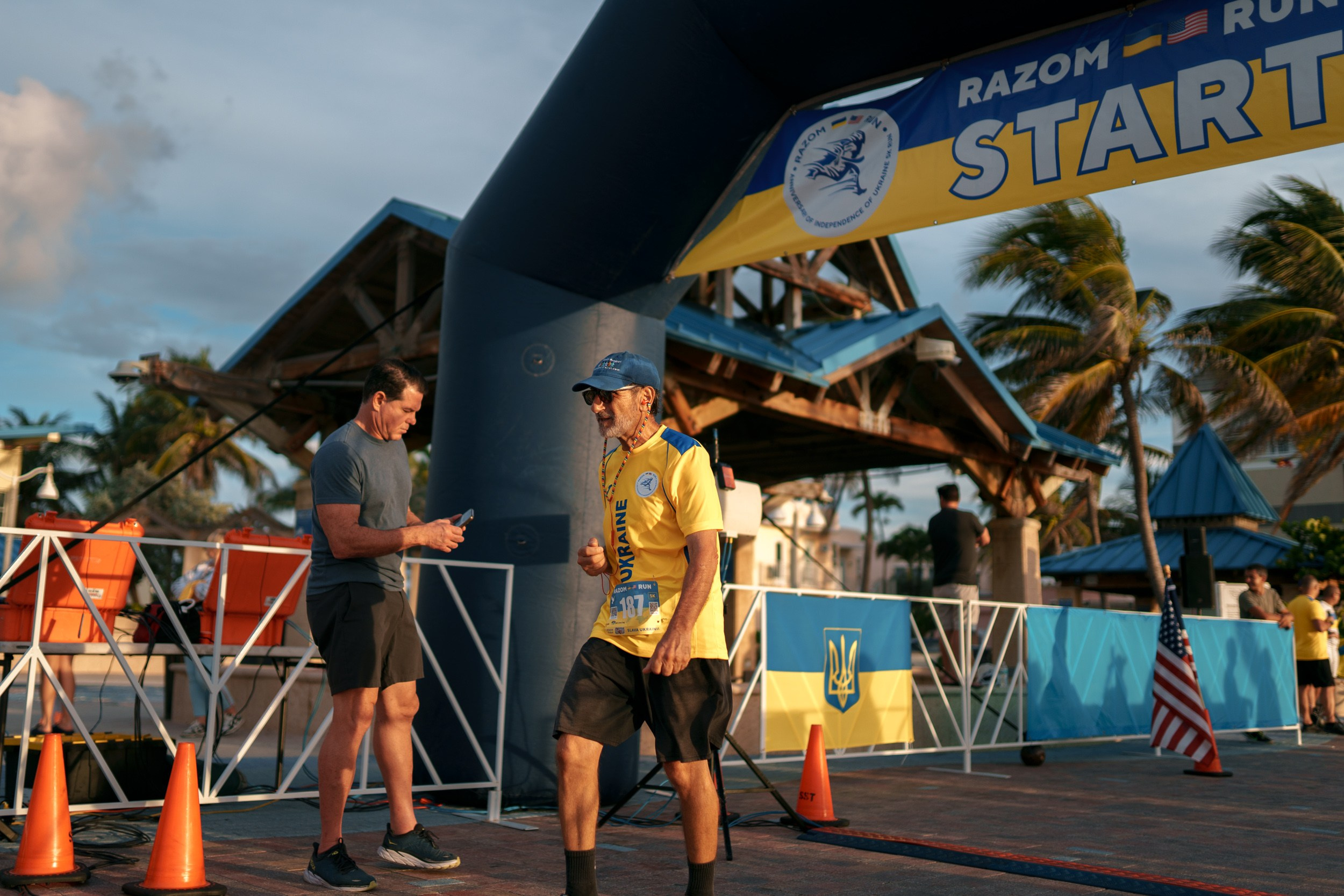 RAZOM RUN. ФОТОГРАФ ФЛОРИДА МАЙАМИ