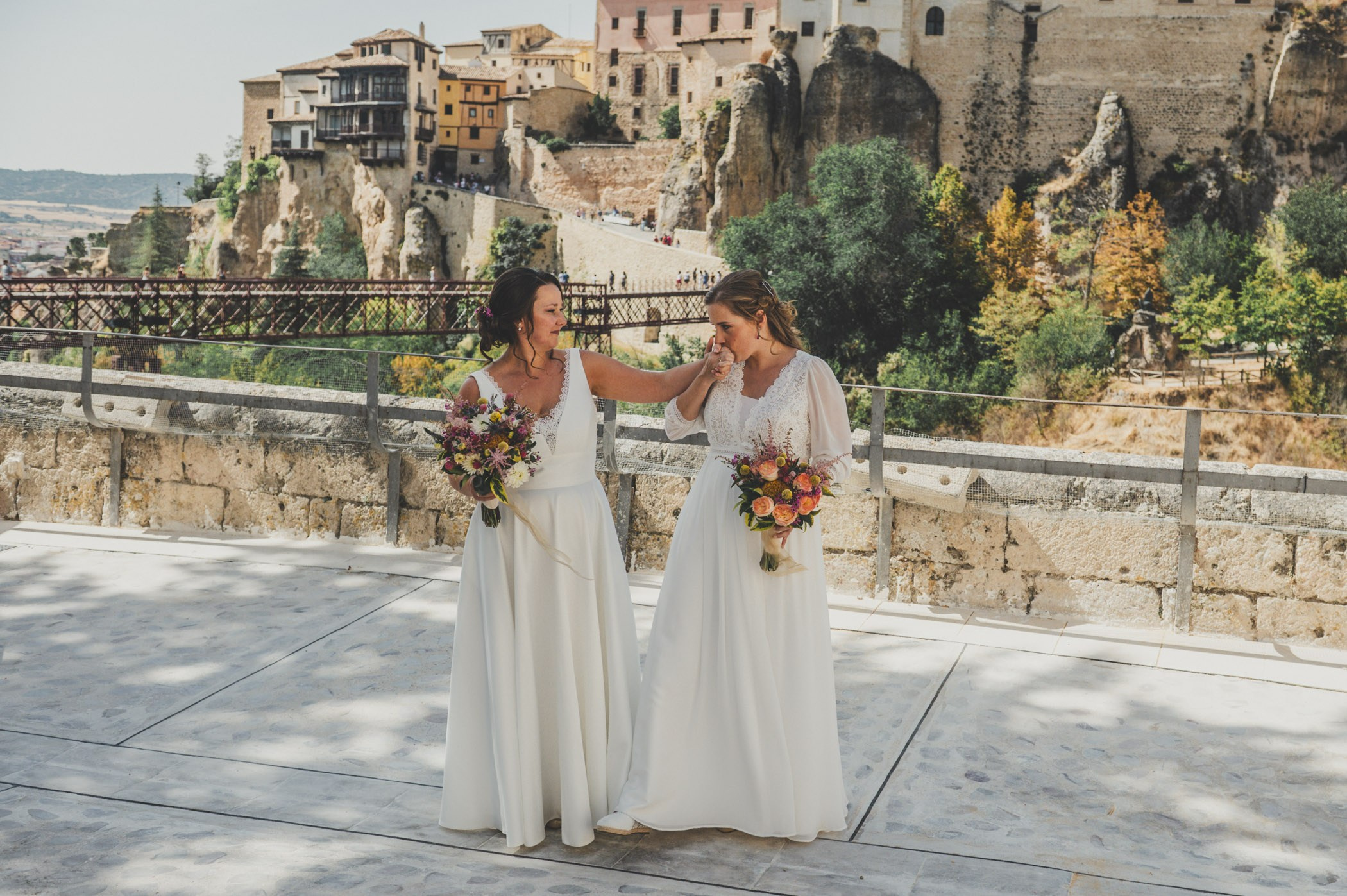 La boda de Alejandra y Rosario en Cuenca