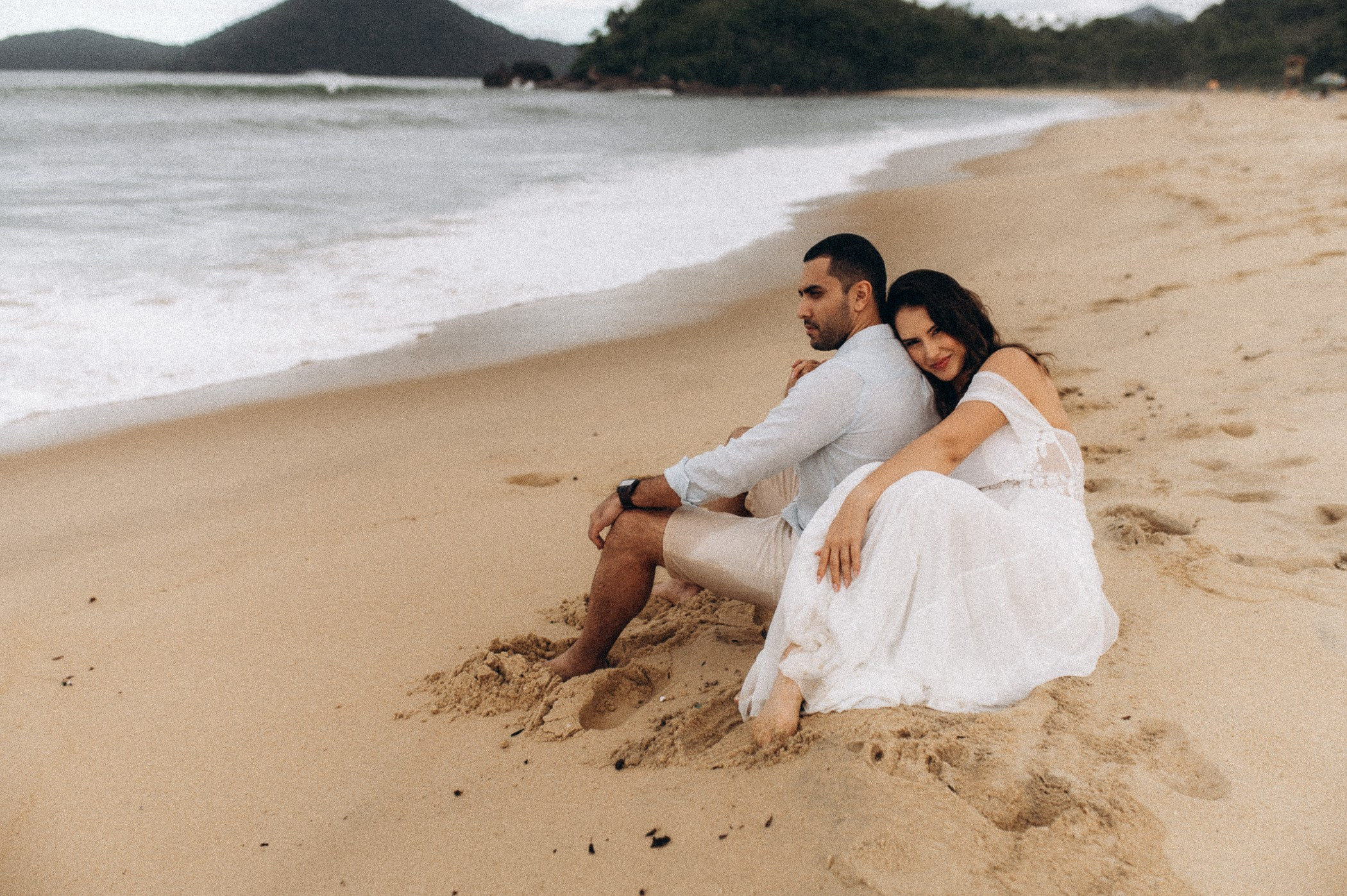 Samantha & Juliano | Ensaio de Casal na Praia de Ubatuba