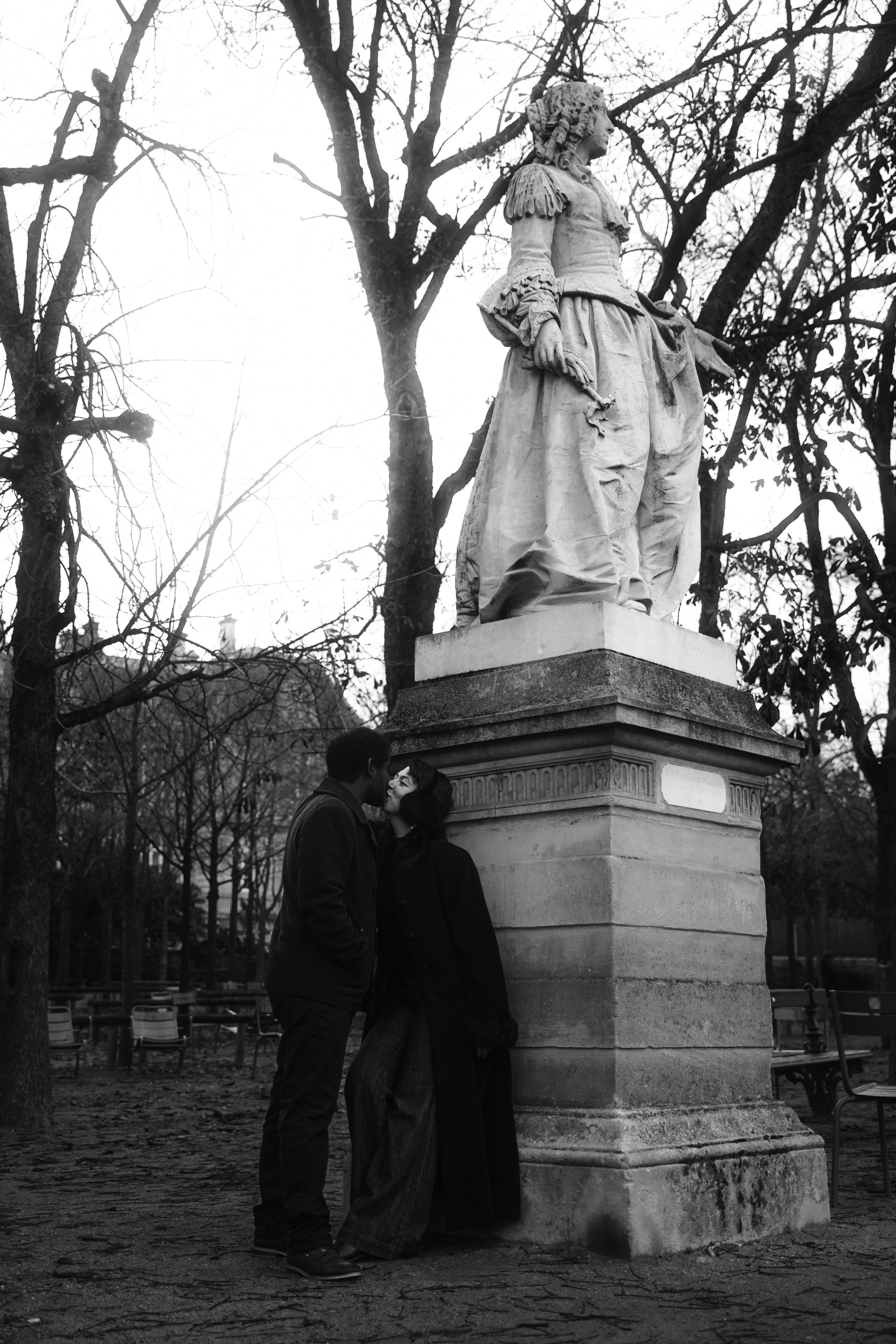 Coco & Nat — anniversary in Paris. Paris photographer — Polina Osipova