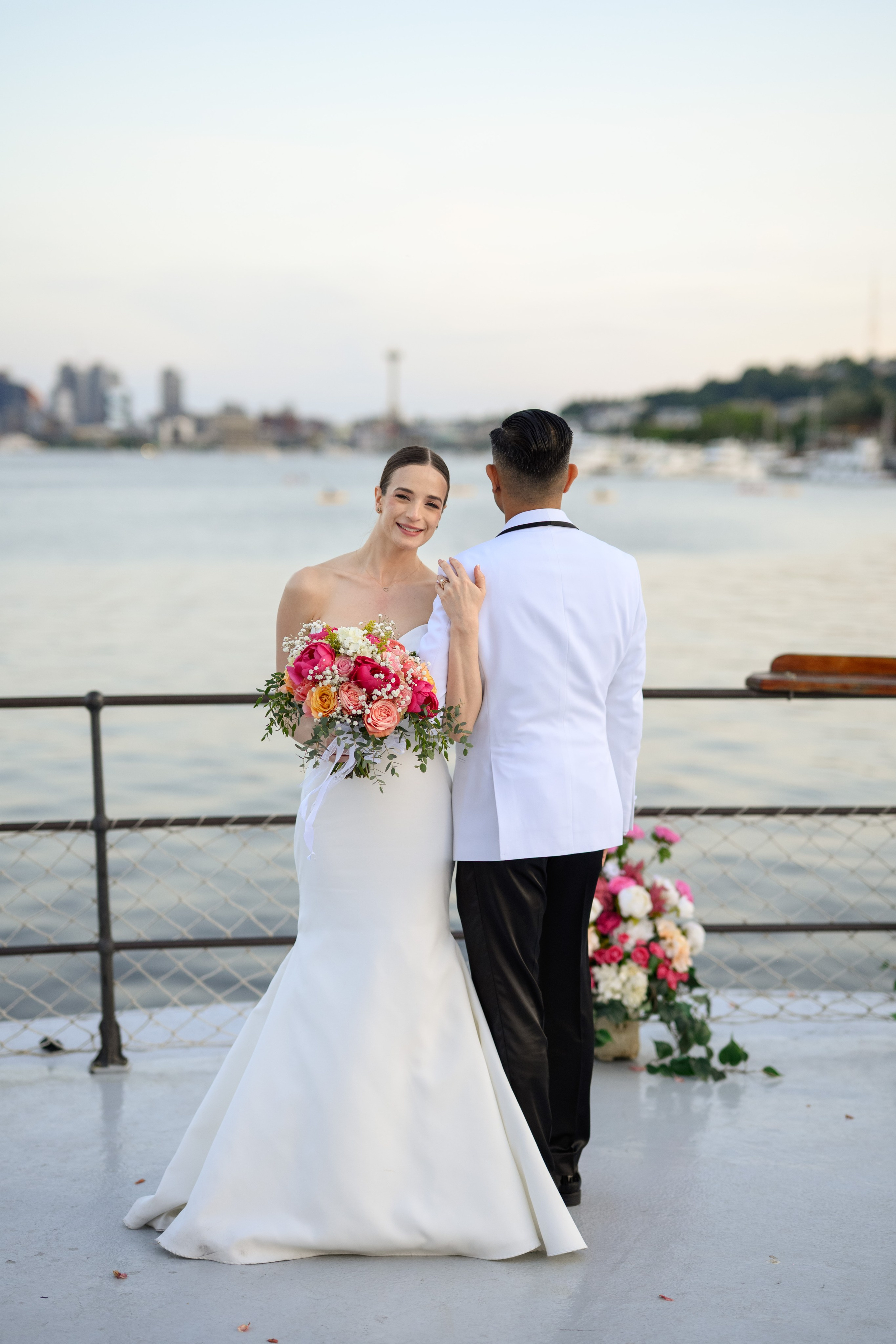 Kevin & Katie. Wedding & portrait photography in the Seattle Area. Helen Michelle photographer
