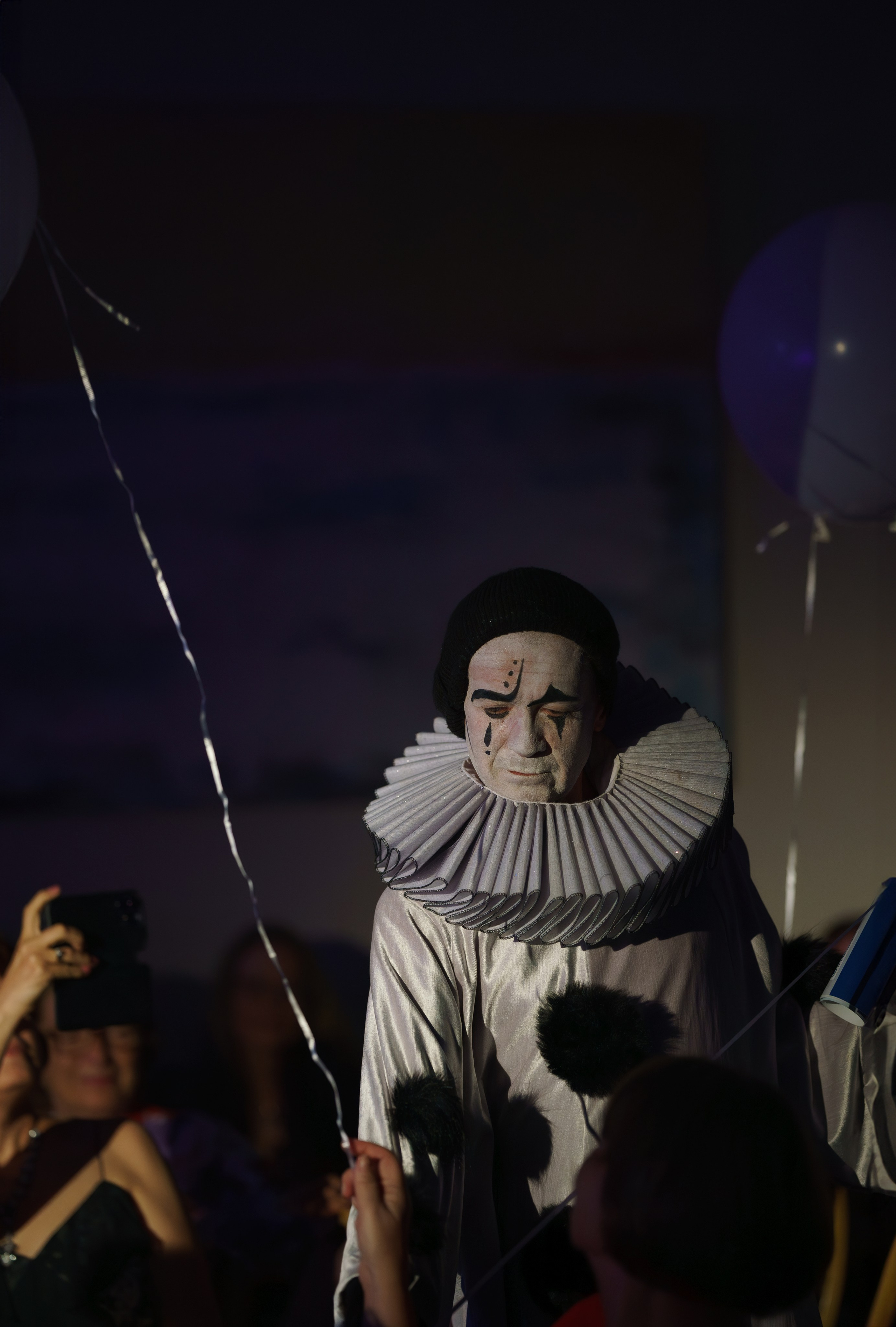 Show Mon Paris by Yelena Neva. Tatiana Smirnova — Photographer