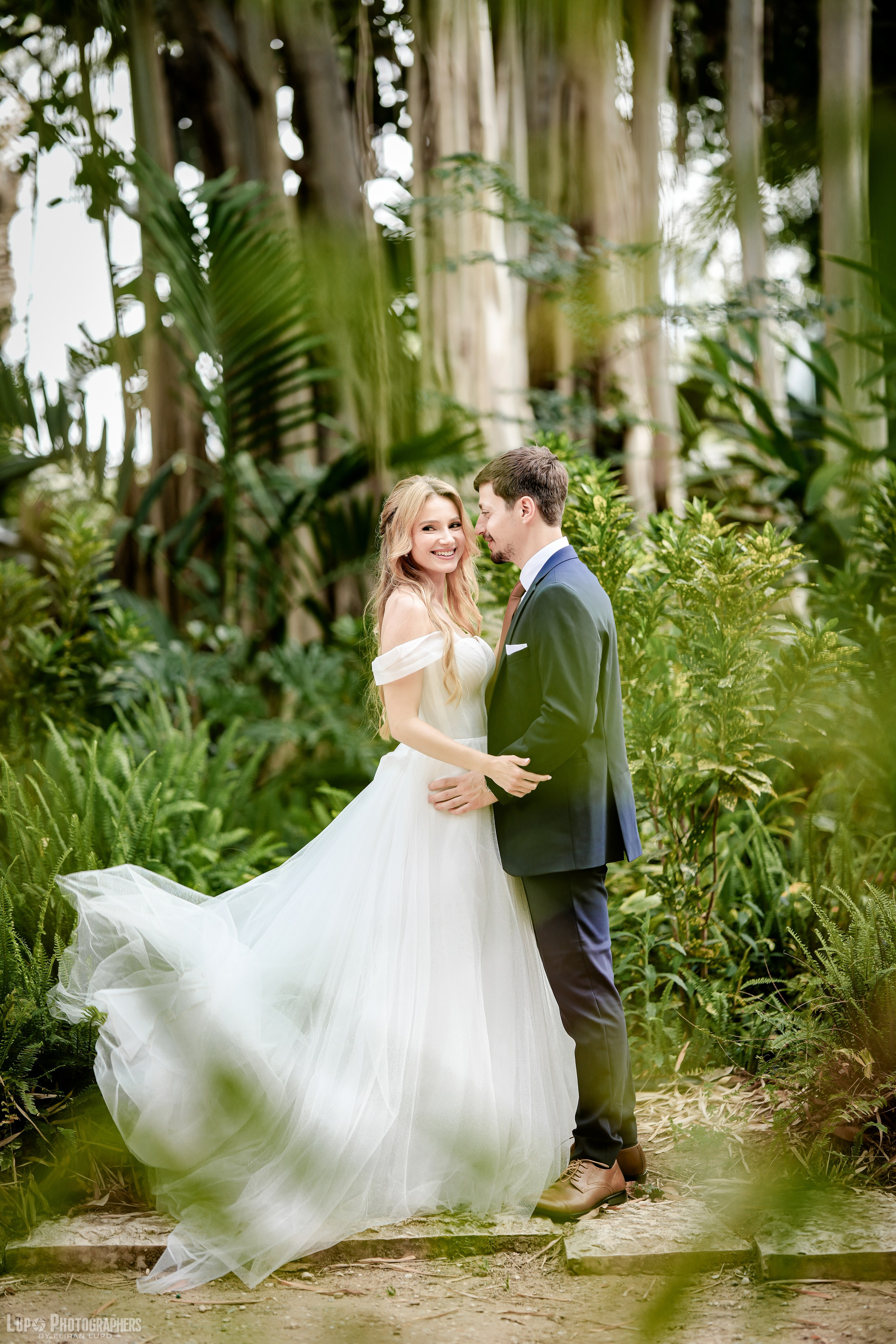 Jenny & Ofir. לופו צלמים — צילום חתונות ואירועים