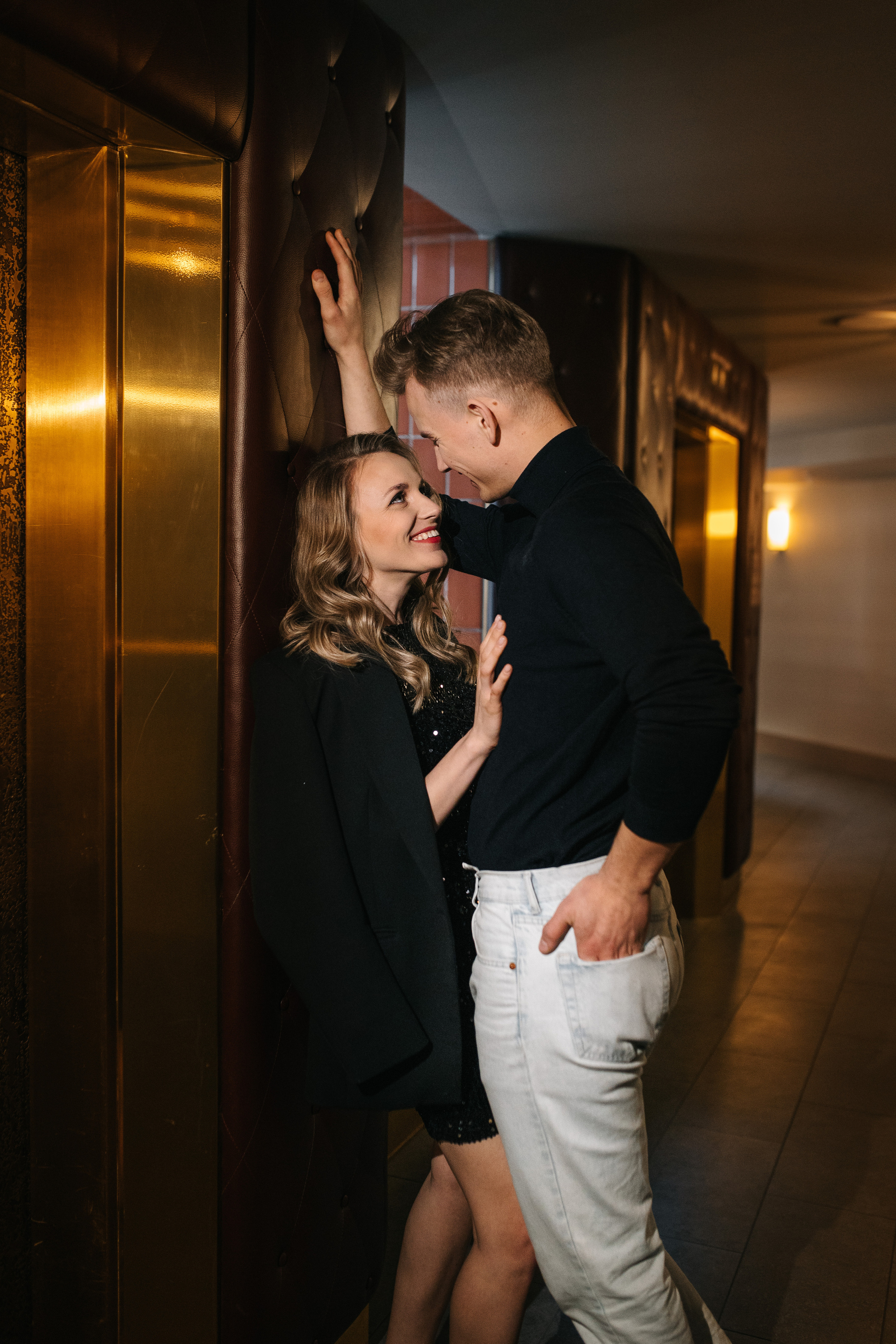 The story of a couple. Valokuvaaja Lahti, Helsinki Elena Salonen