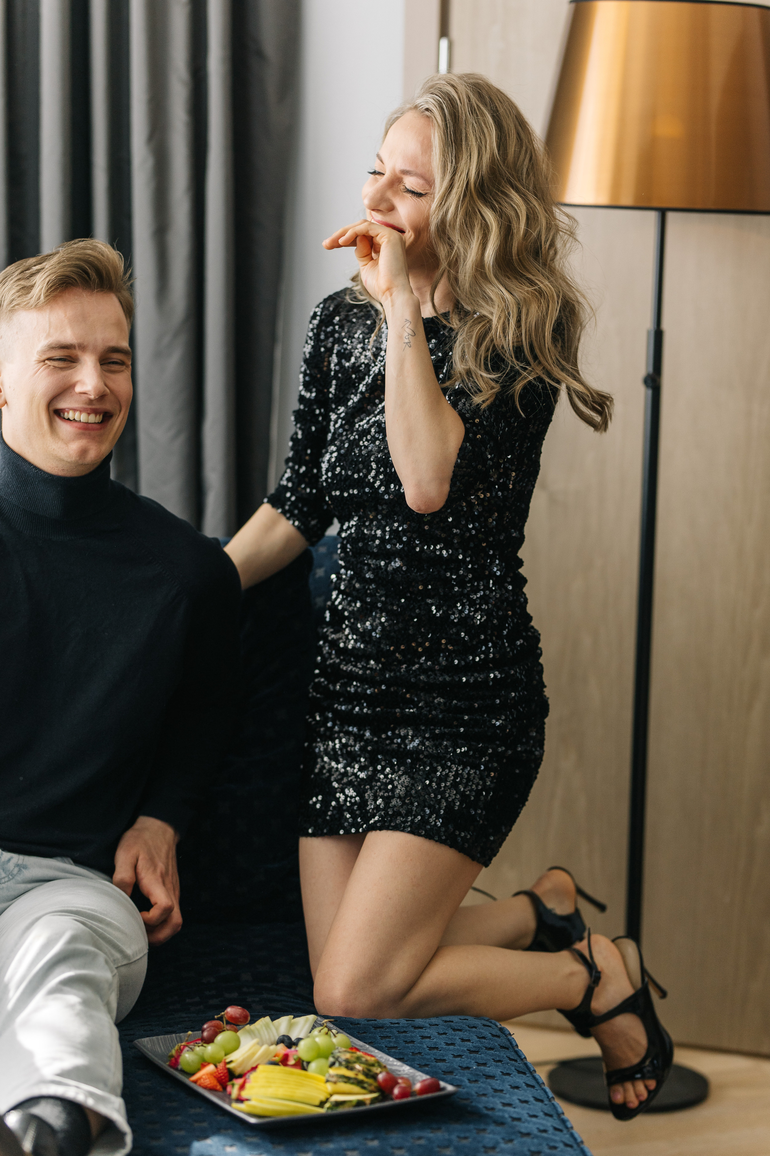 The story of a couple. Valokuvaaja Lahti, Helsinki Elena Salonen