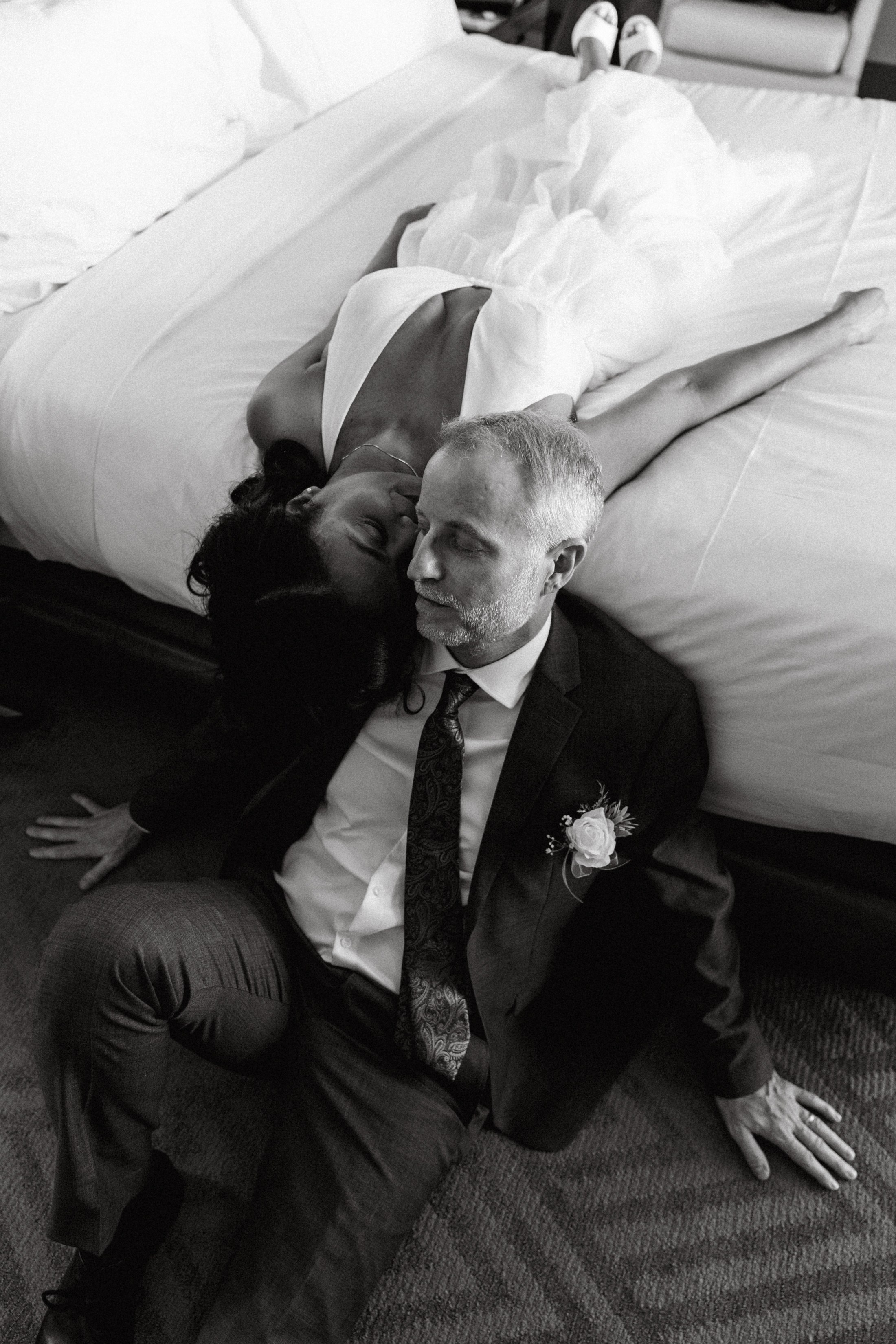 Chestity&Adam. Wedding & elopement photographer Viktoriya Kravtsov. Las Vegas