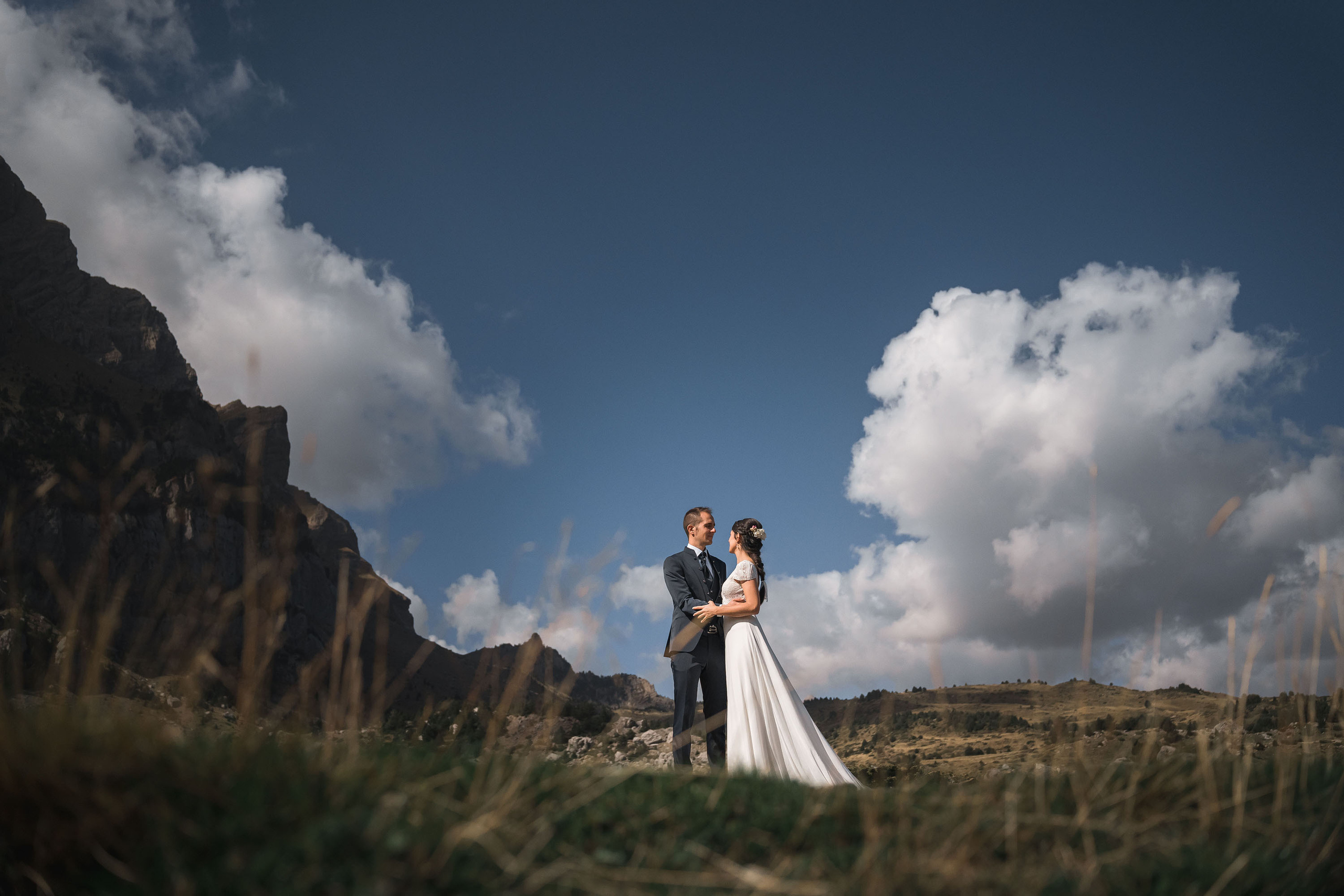 Postboda en Ibón de Piedrafita. PIXLOVE - Fotógrafos de bodas Huesca Pirineos Zaragoza