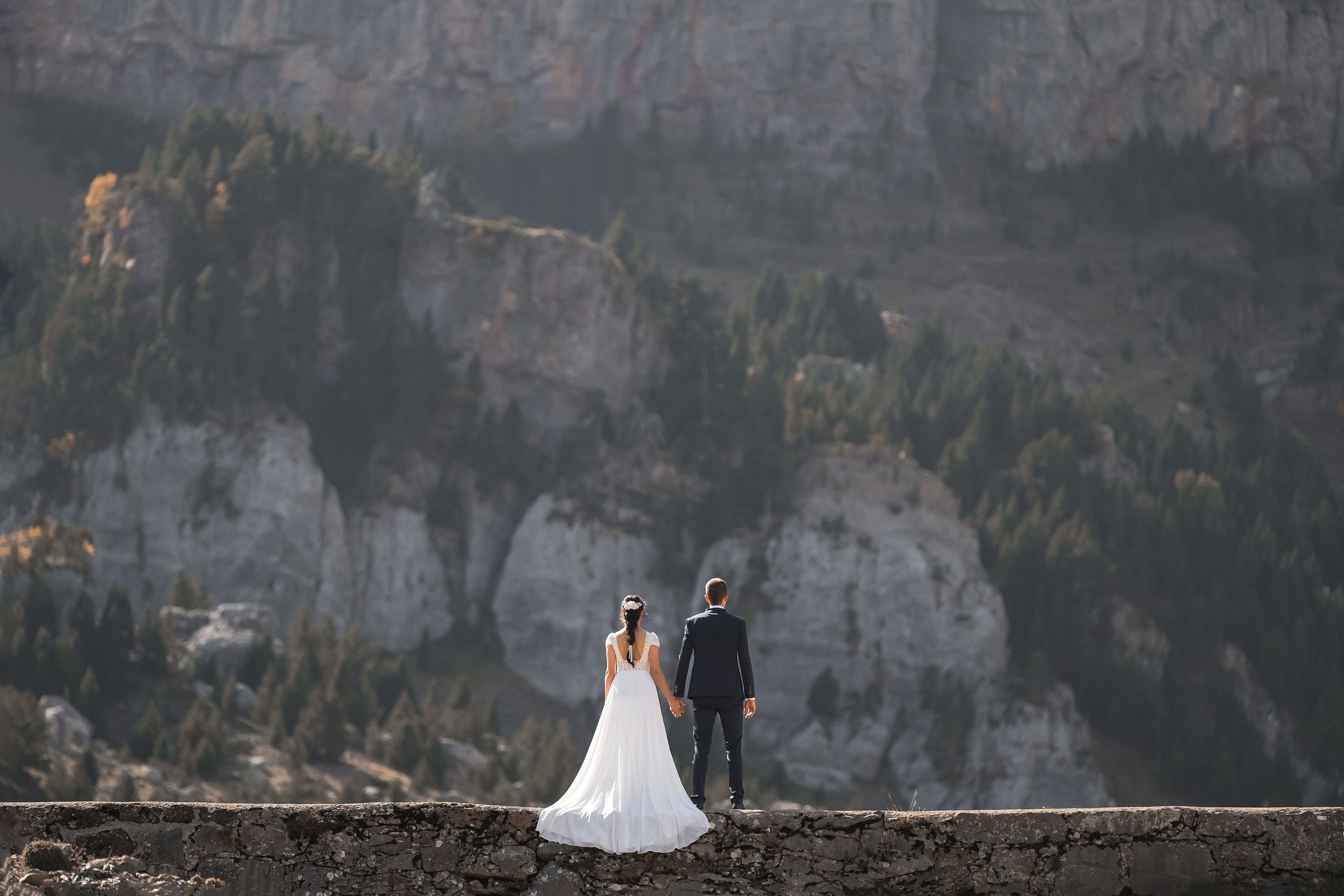 Postboda en Ibón de Piedrafita. PIXLOVE - Fotógrafos de bodas Huesca Pirineos Zaragoza
