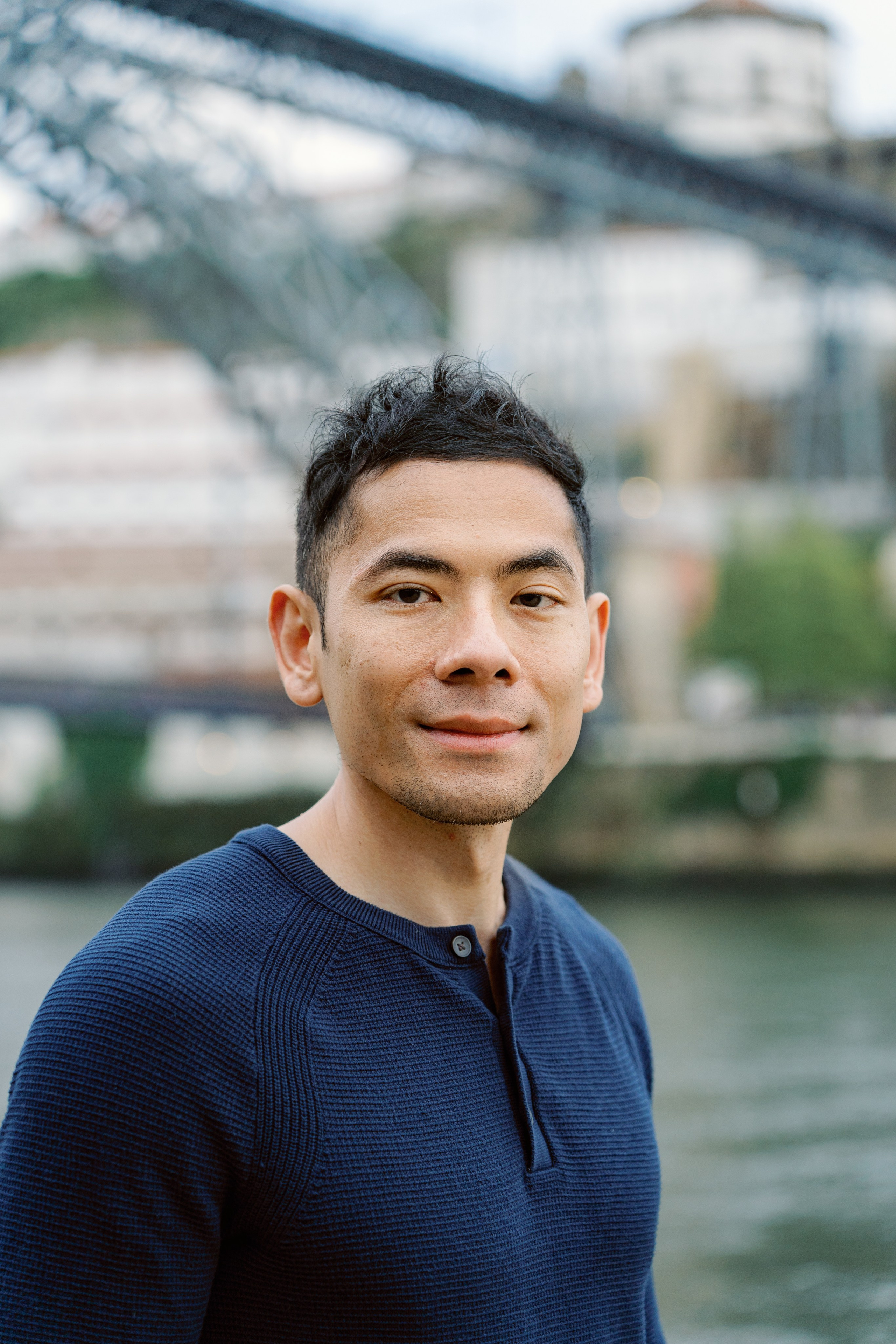 Michele & Darar in Porto. Porto Travel Photographer | Couples & Vacation Photos in Portugal — WePortugal