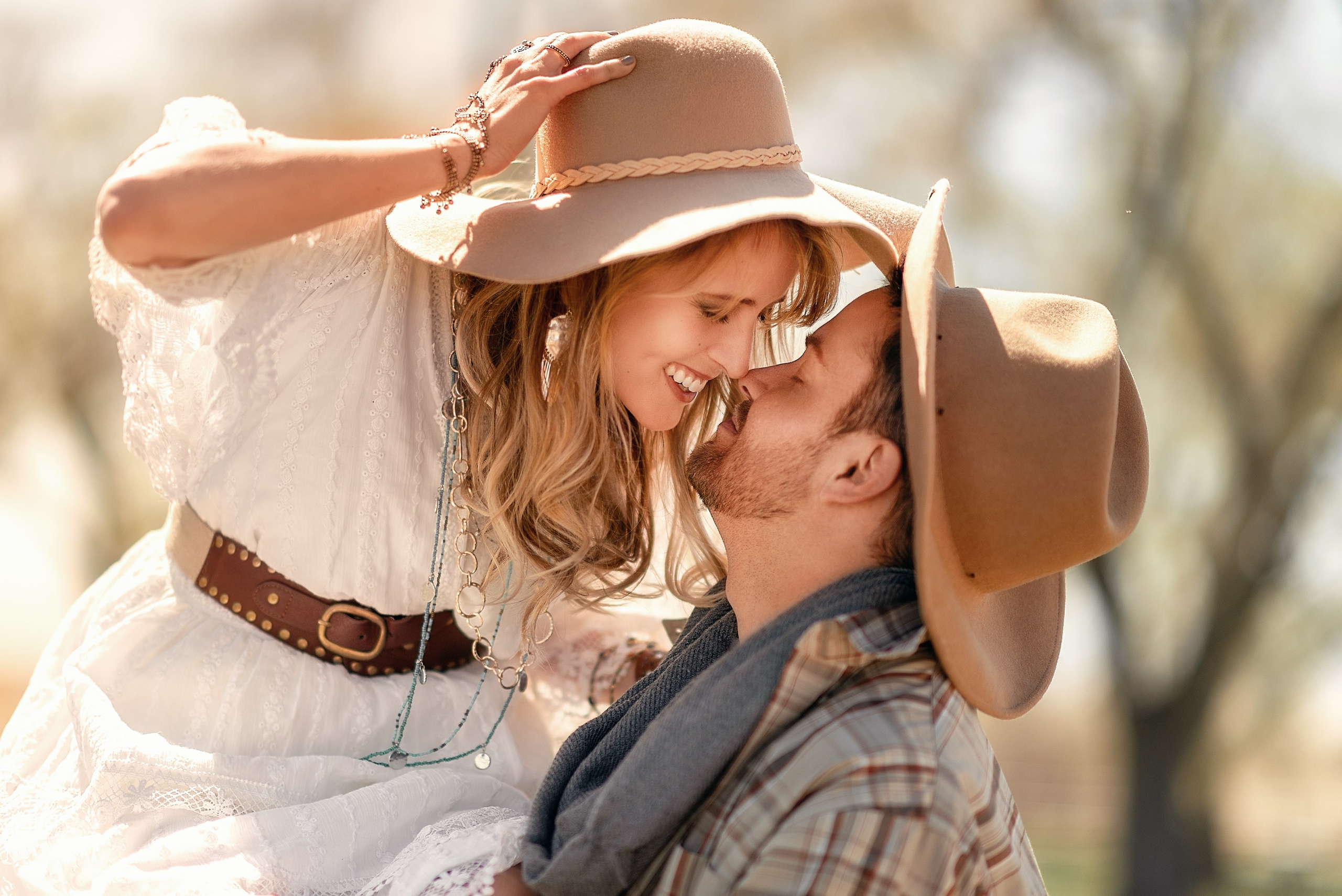 Elopements. Wedding & family photography in Seattle area. Helen Michelle photographer