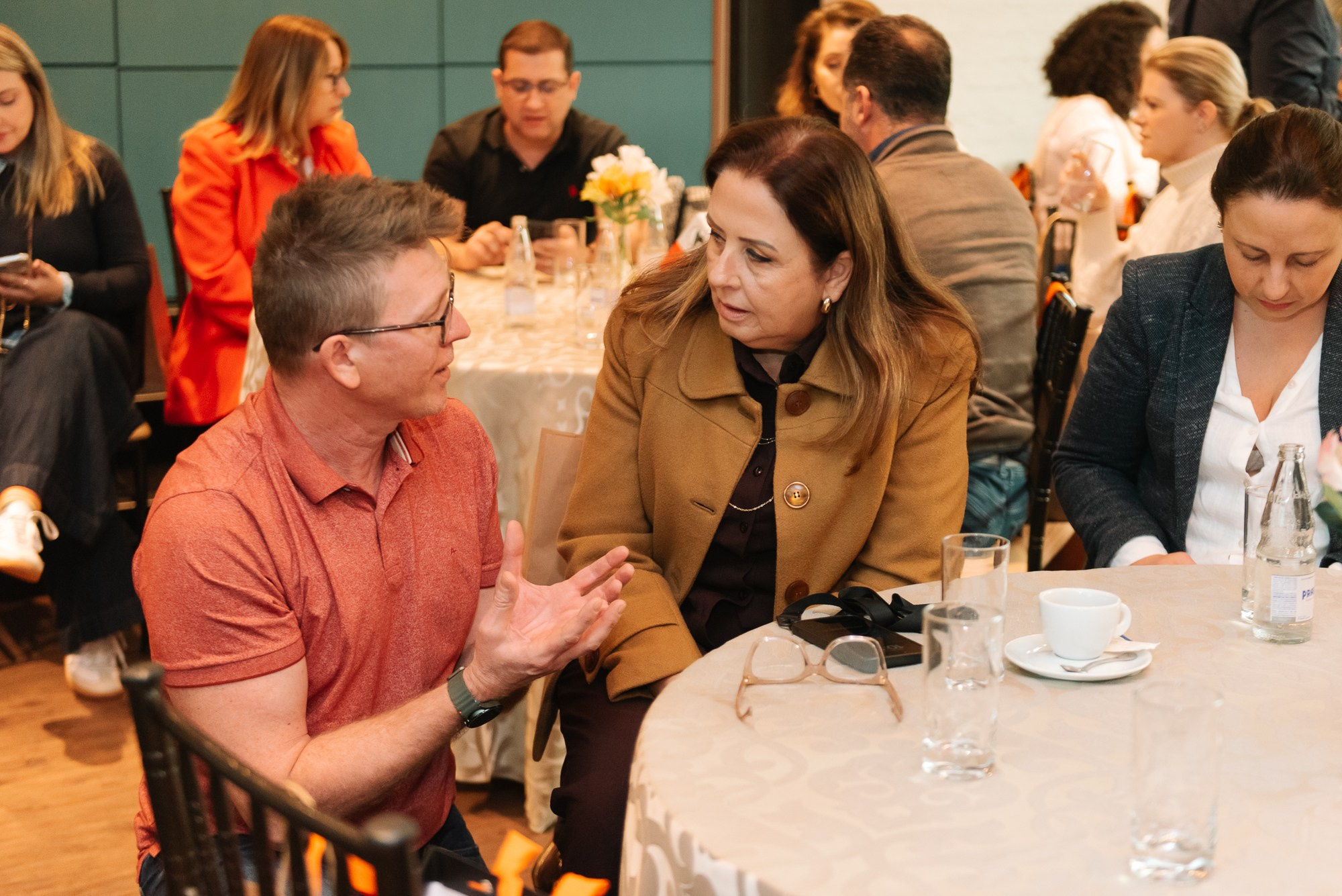 Café + Conteúdo | Casa Pinezi. 78 Imagens