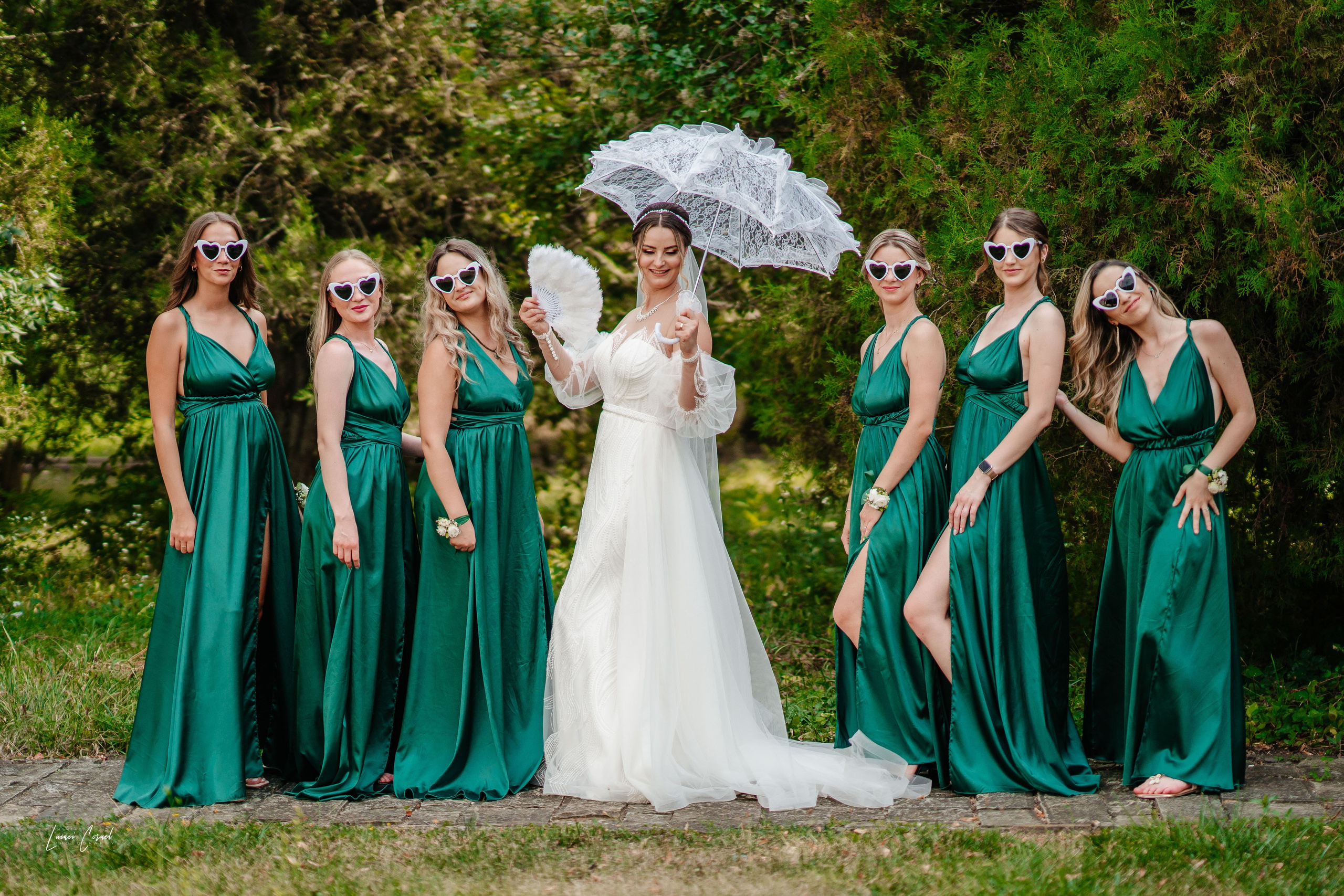 Fotograf de Nuntă Profesional — Fotografie Jurnalistică și Clasică pentru Amintiri de Neuitat. Fotograf de nuntă, corporate, botezuri, majorate și aniversări Roman, Lucaci Cornel