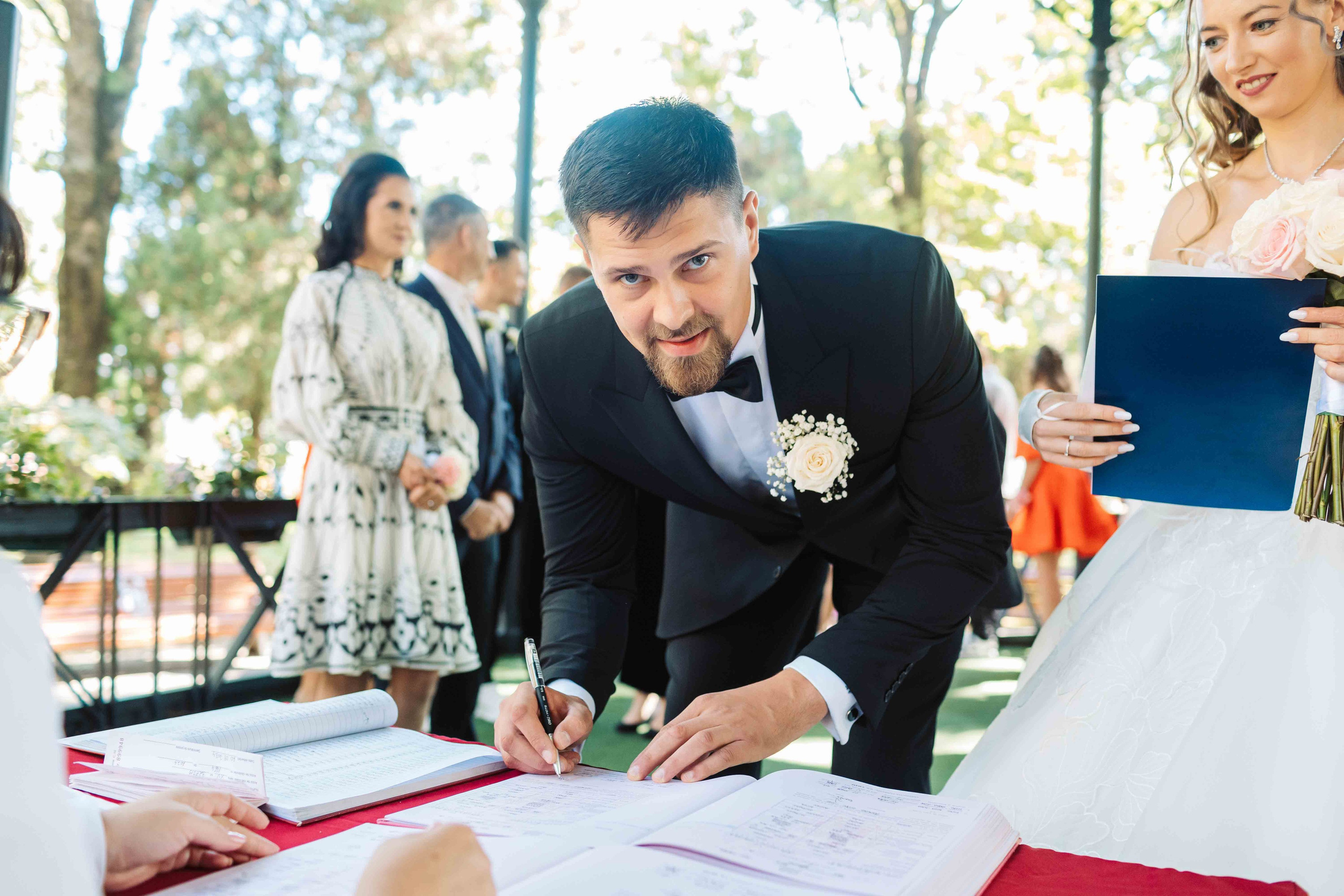 Bianca & Radu. Contrast Studio