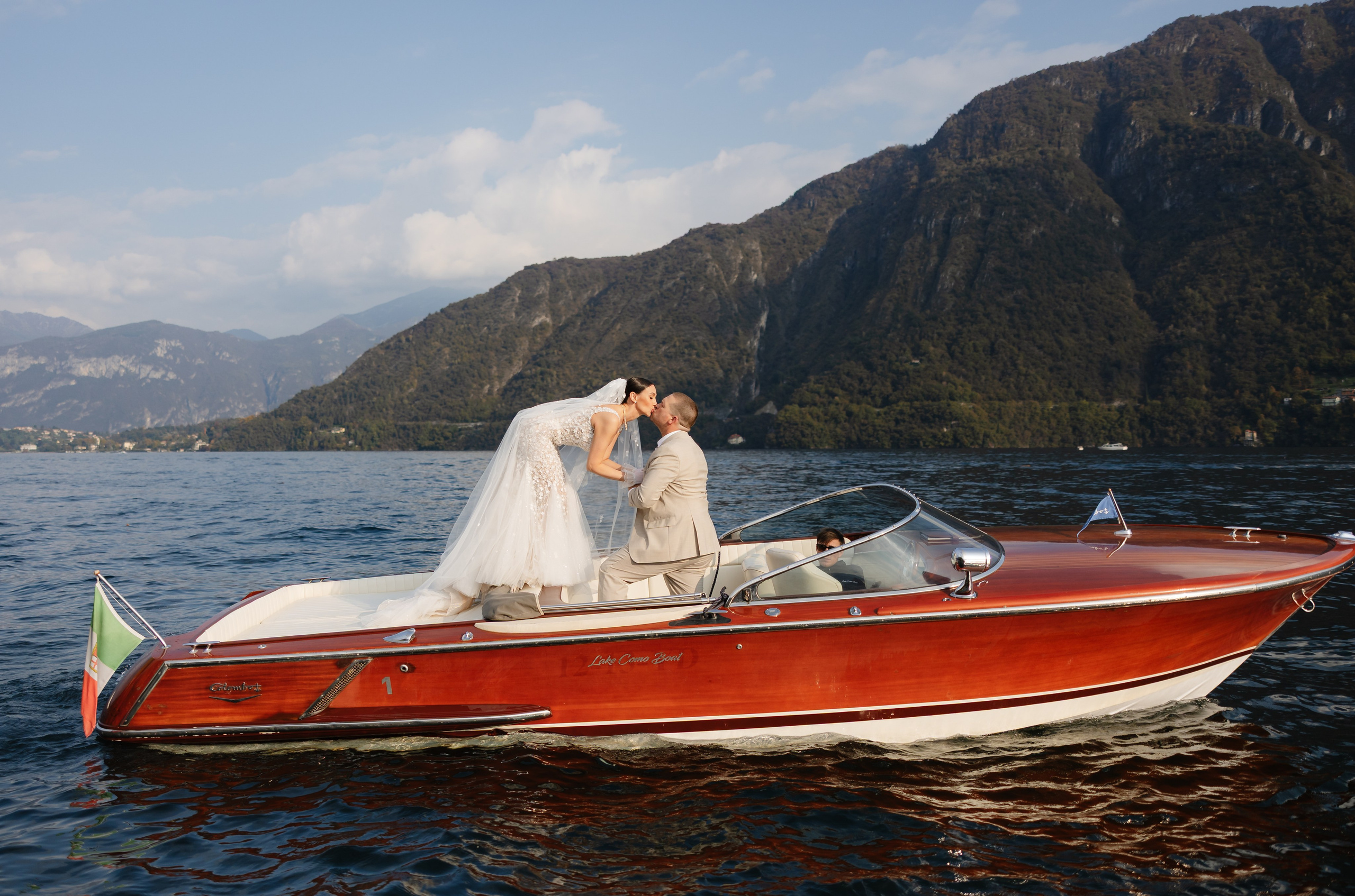 That’s Amore — Nina & Darren’s Lake Como Elopement. YES I DO PRODUCTION — Wedding photography&videography