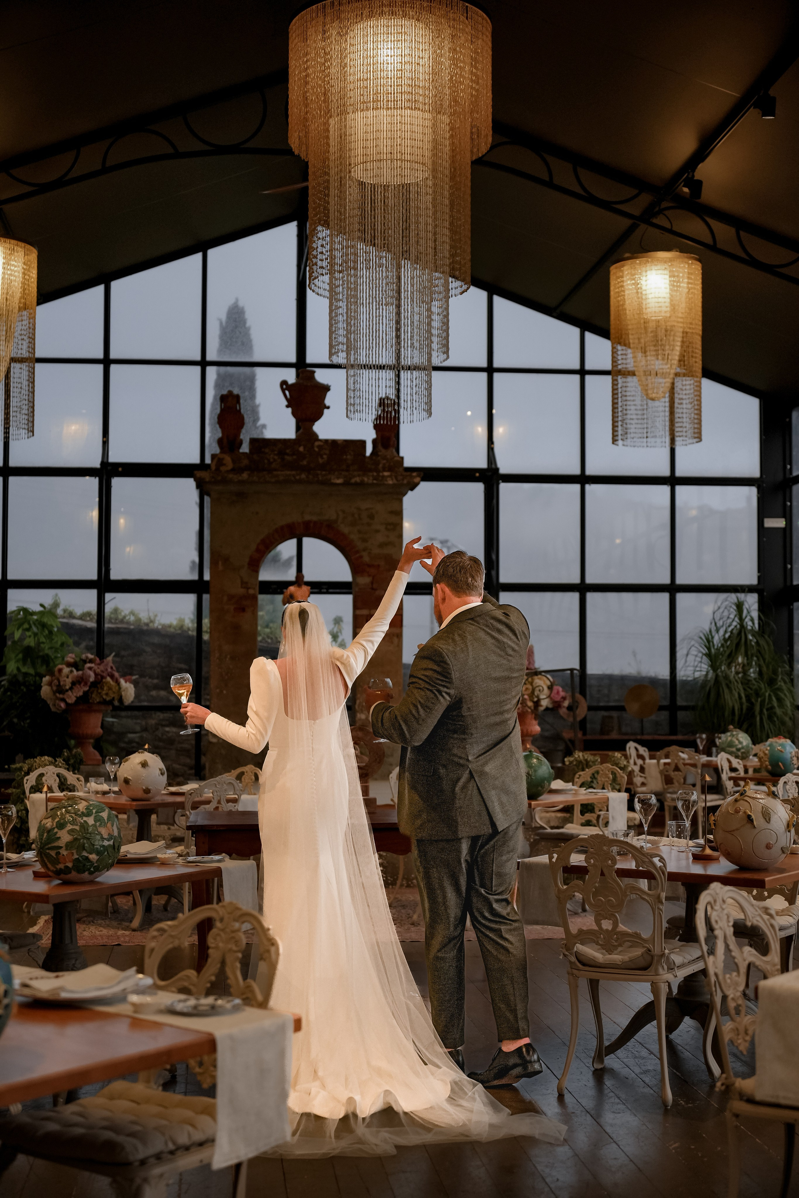 Elopment in Cortona. Villa Falconiere. Wedding Photographer in Italy