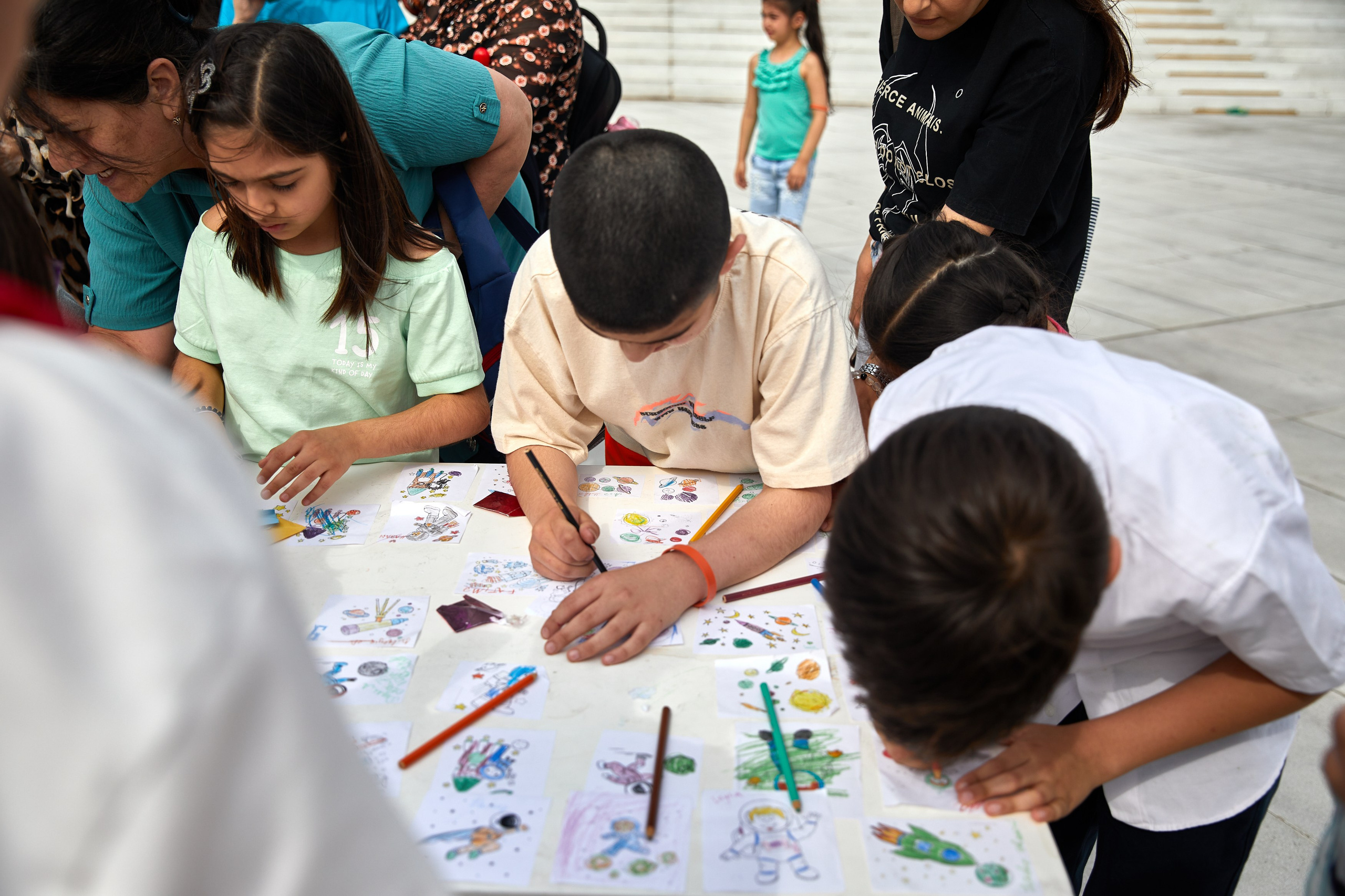 Beynəlxalq Uşaqlar Günü Festivalı. Həvəskar Astronomlar Cəmiyyəti — Astronomy.az